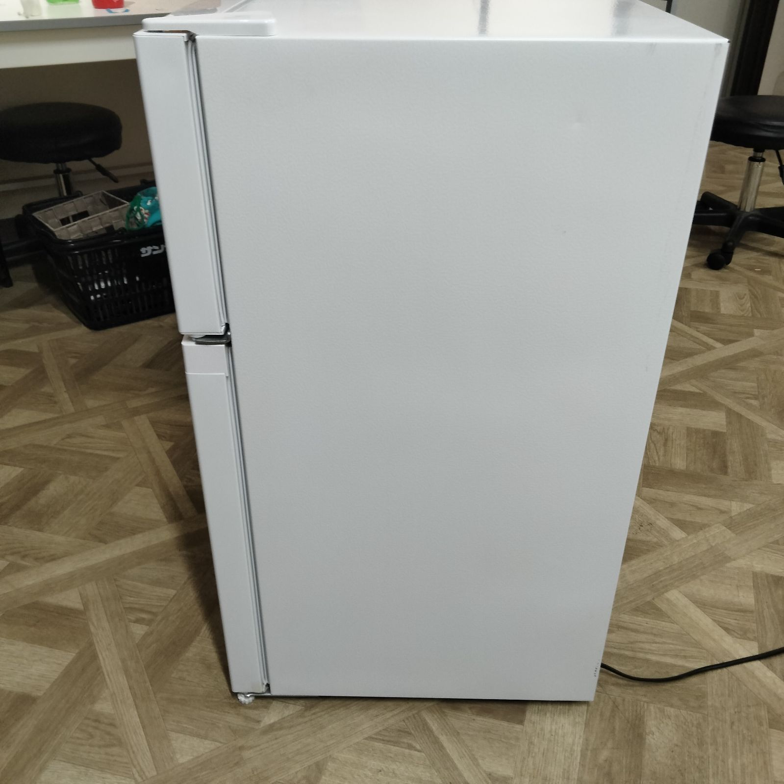 N-6886] アイリスオーヤマ 2023年製 2ドア冷蔵庫 PRC-B092D - メルカリ