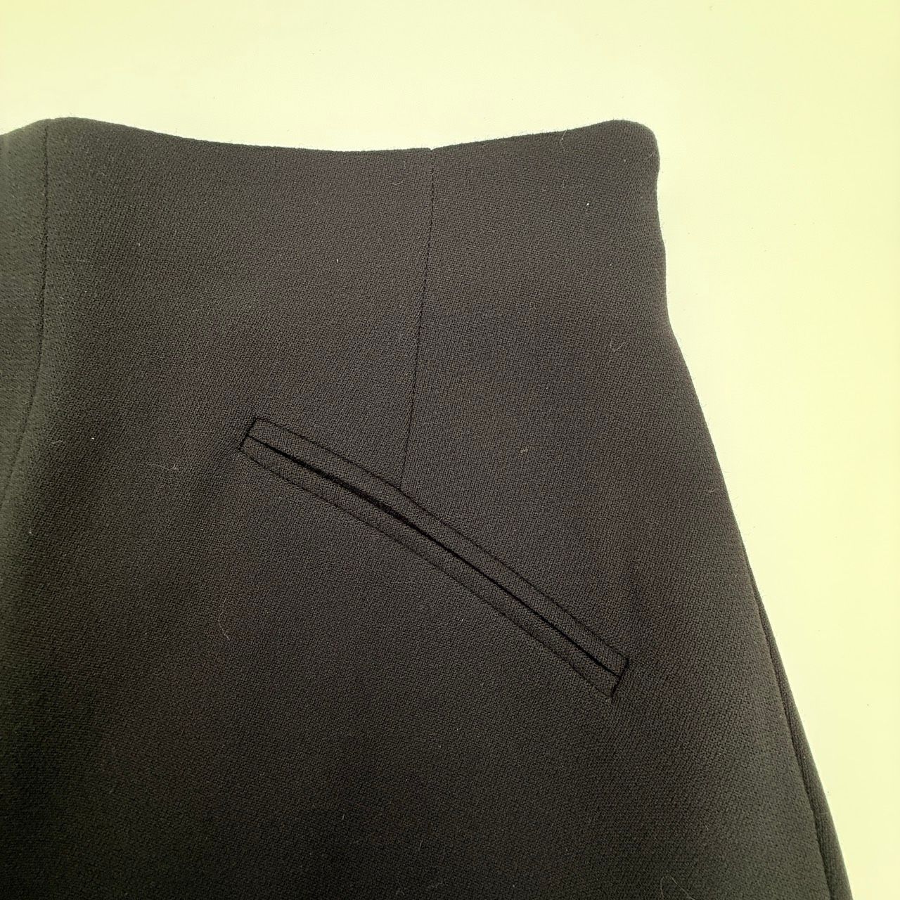 HERMES（エルメス）ウール ミディ丈フレアスカート ブラック サイズ36