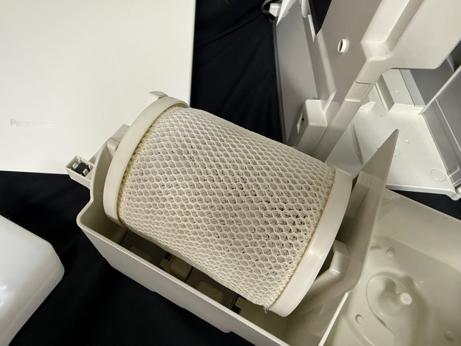 Panasonic Ziaino ジアイーノ 次亜塩素酸空間除菌脱臭機 F-MC1000V