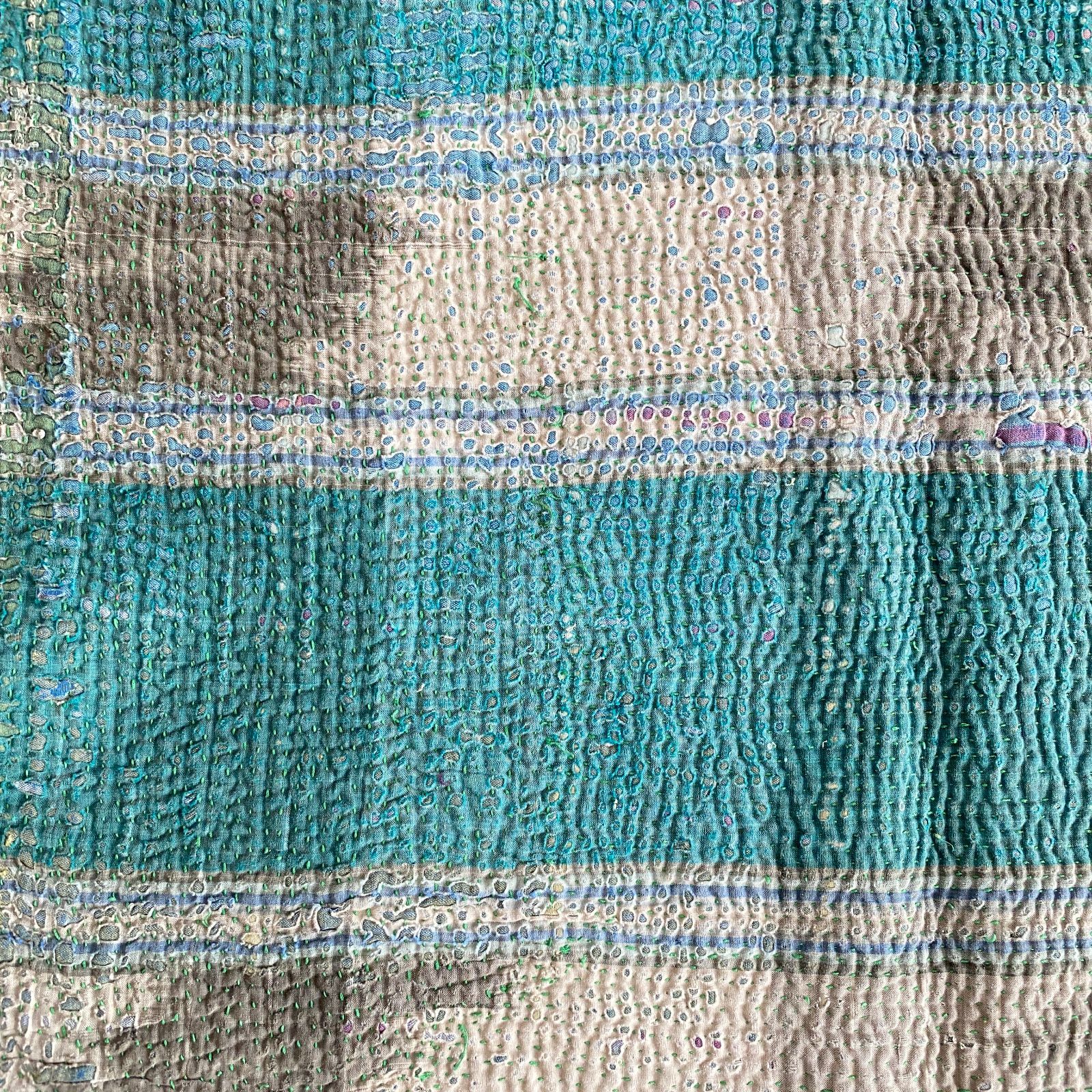 3657 ラリーキルト カンタキルト オールドファブリック ハギレ インド