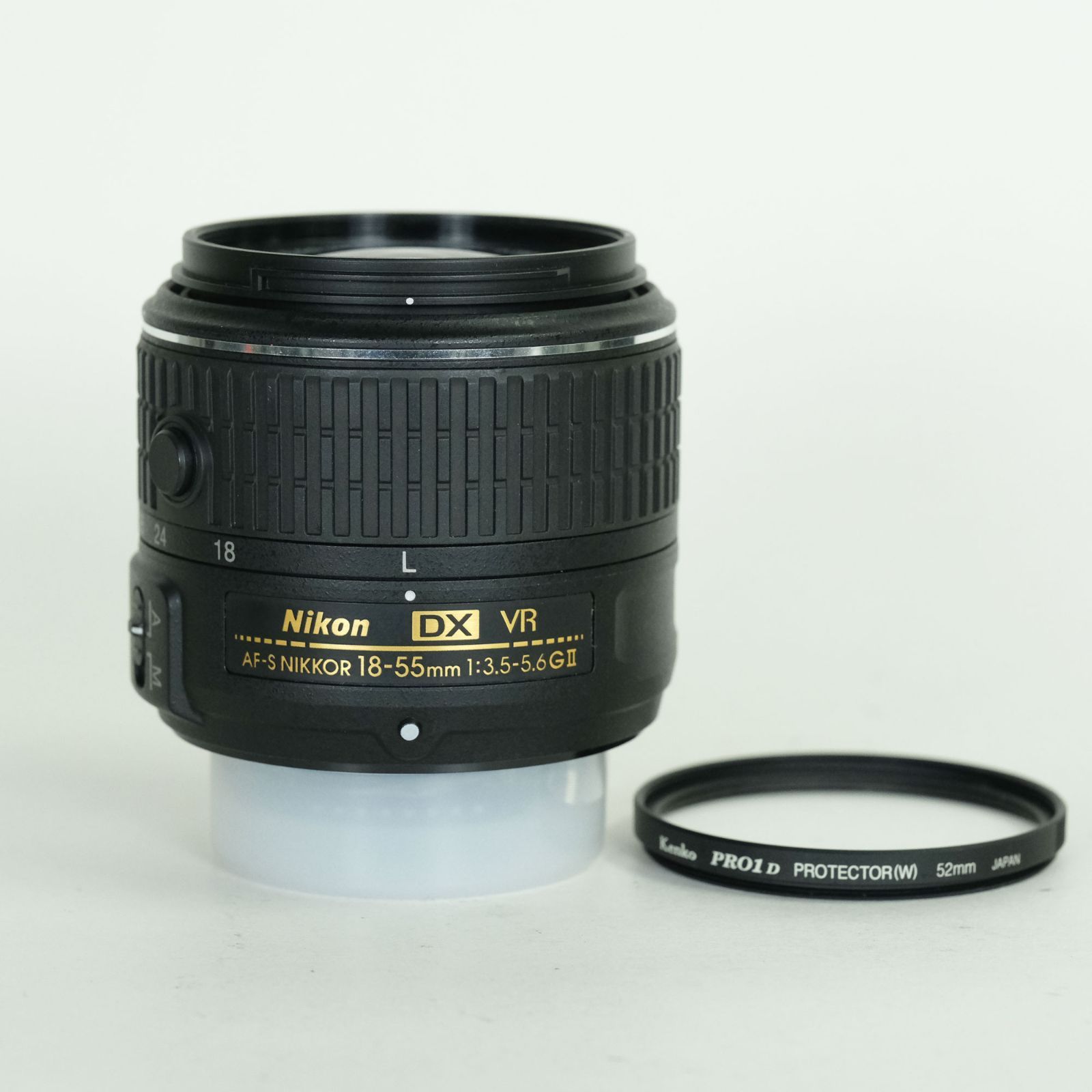 美品 | フィルター付] Nikon AF-S DX NIKKOR 18-55mm f3.5-5.6G VR II 