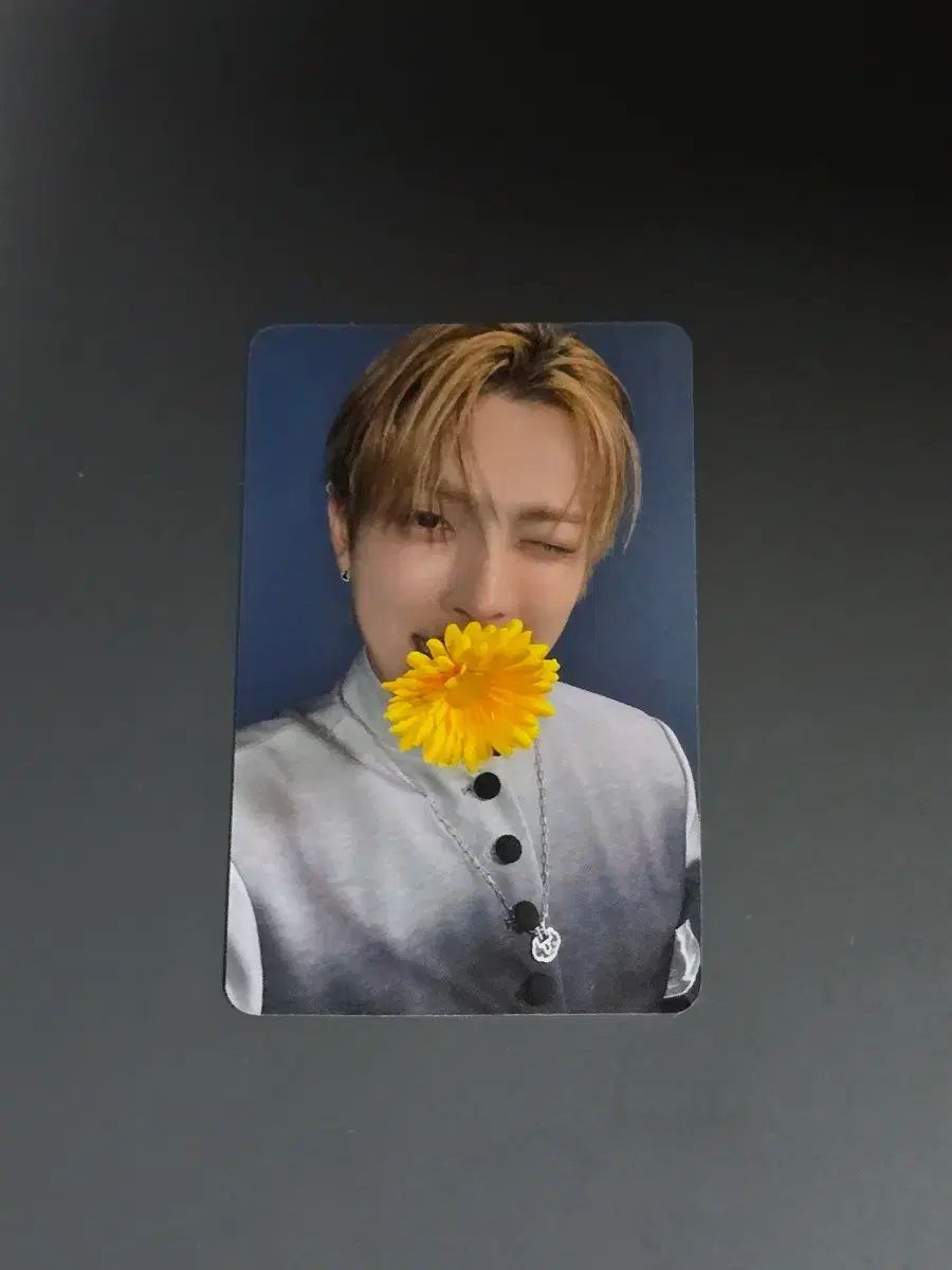 ATEEZ（エイティーズ・アチズ） Apple Music アップルミュージック