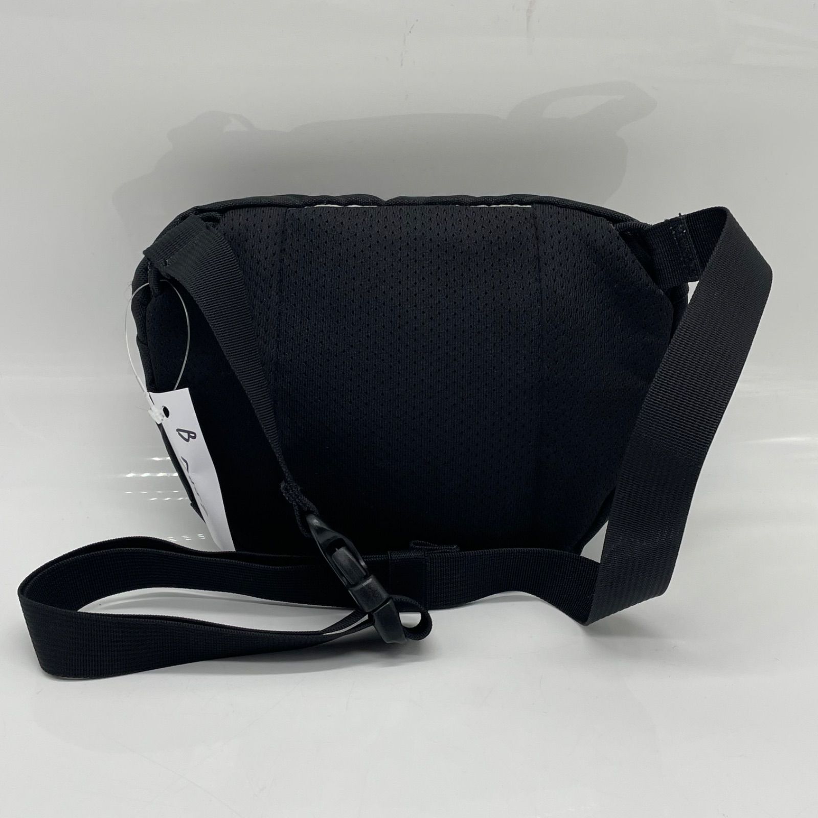 BN7889○ARC