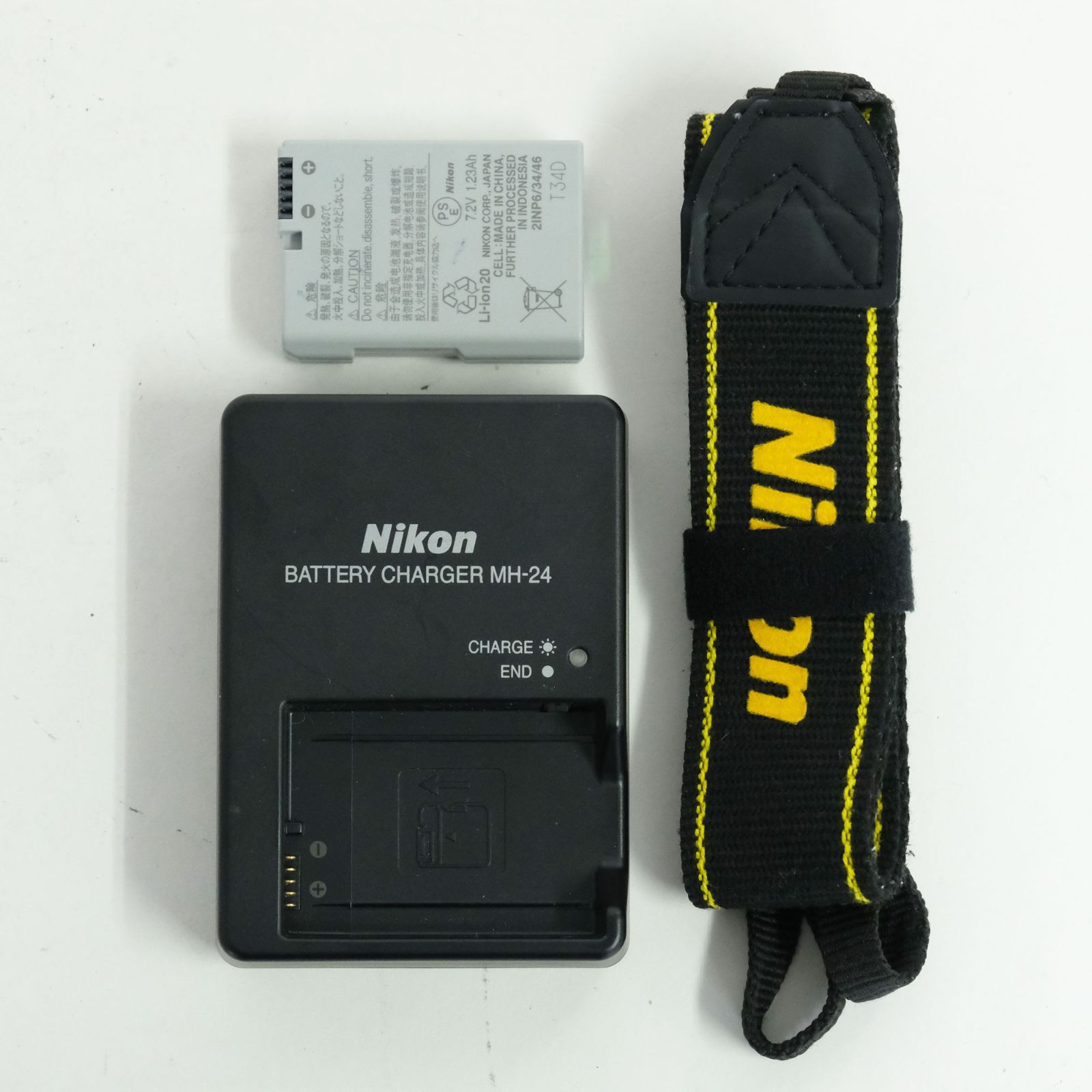 美品 | シャッター数9,800回] Nikon D3300 | Nikon Fマウント - メルカリ