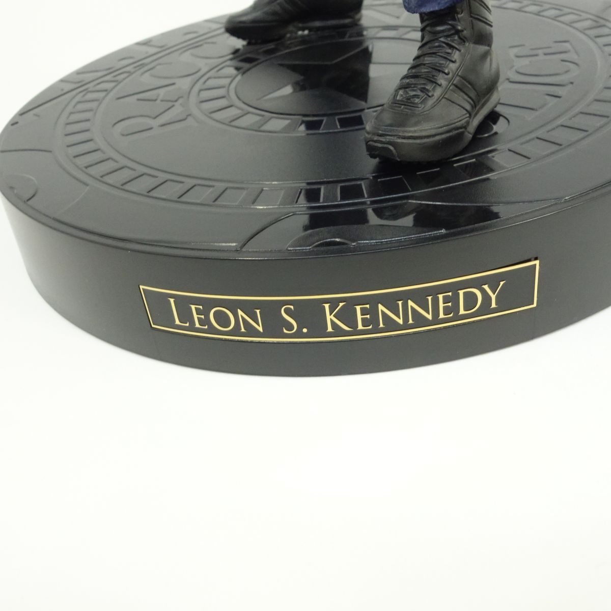 バイオハザード RE:2 / RE:3 レオン・S・ケネディ ジル・バレンタイン