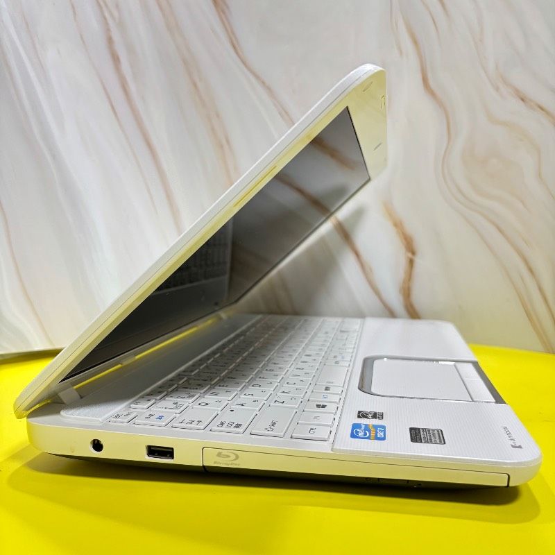 お得！】爆速Core i7☆dynabookノートパソコン☆メモリ8GB 新品SSD