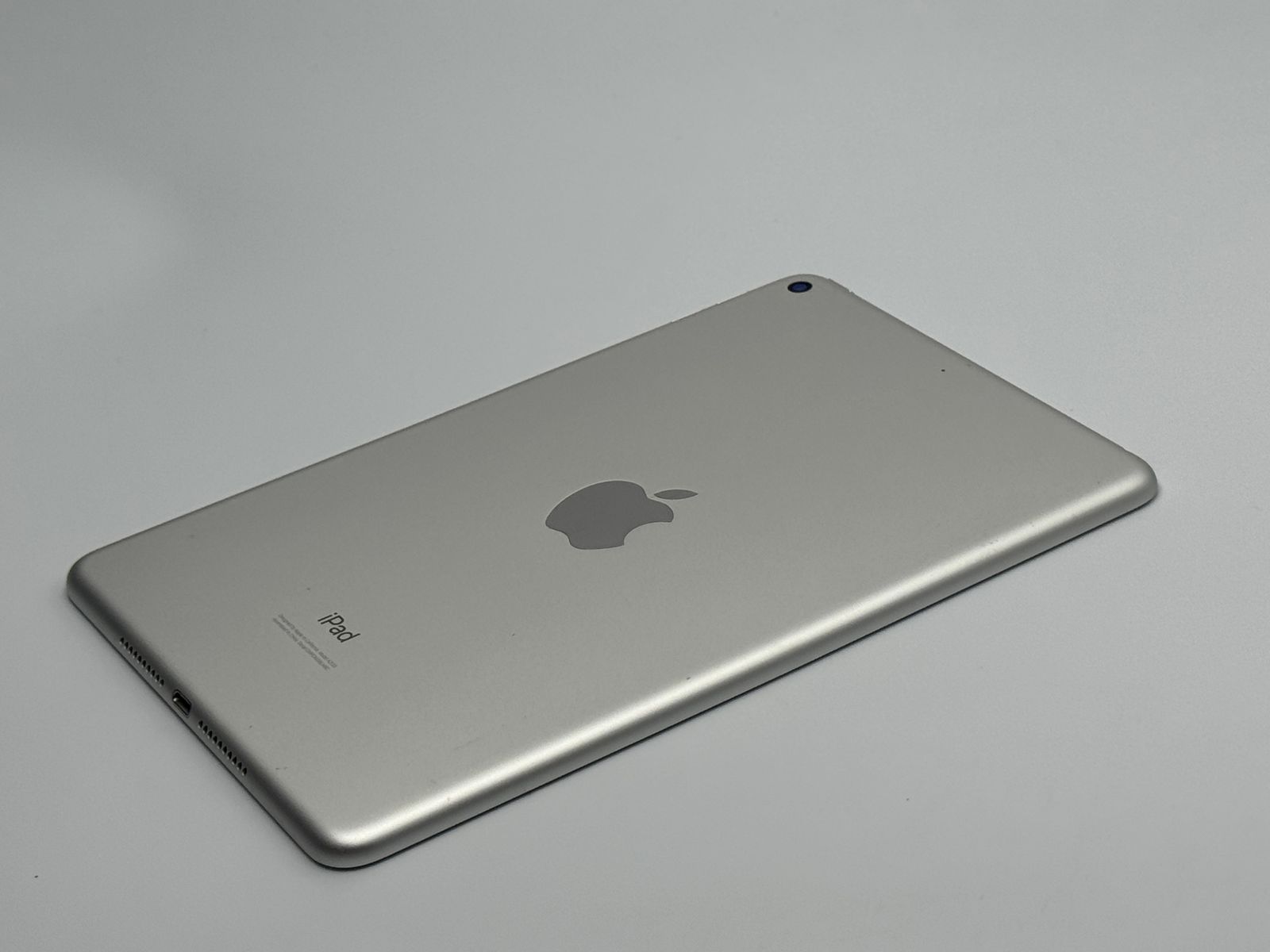 中古B】iPad mini 第5世代 256GB シルバー Wi-Fi バッテリー【84