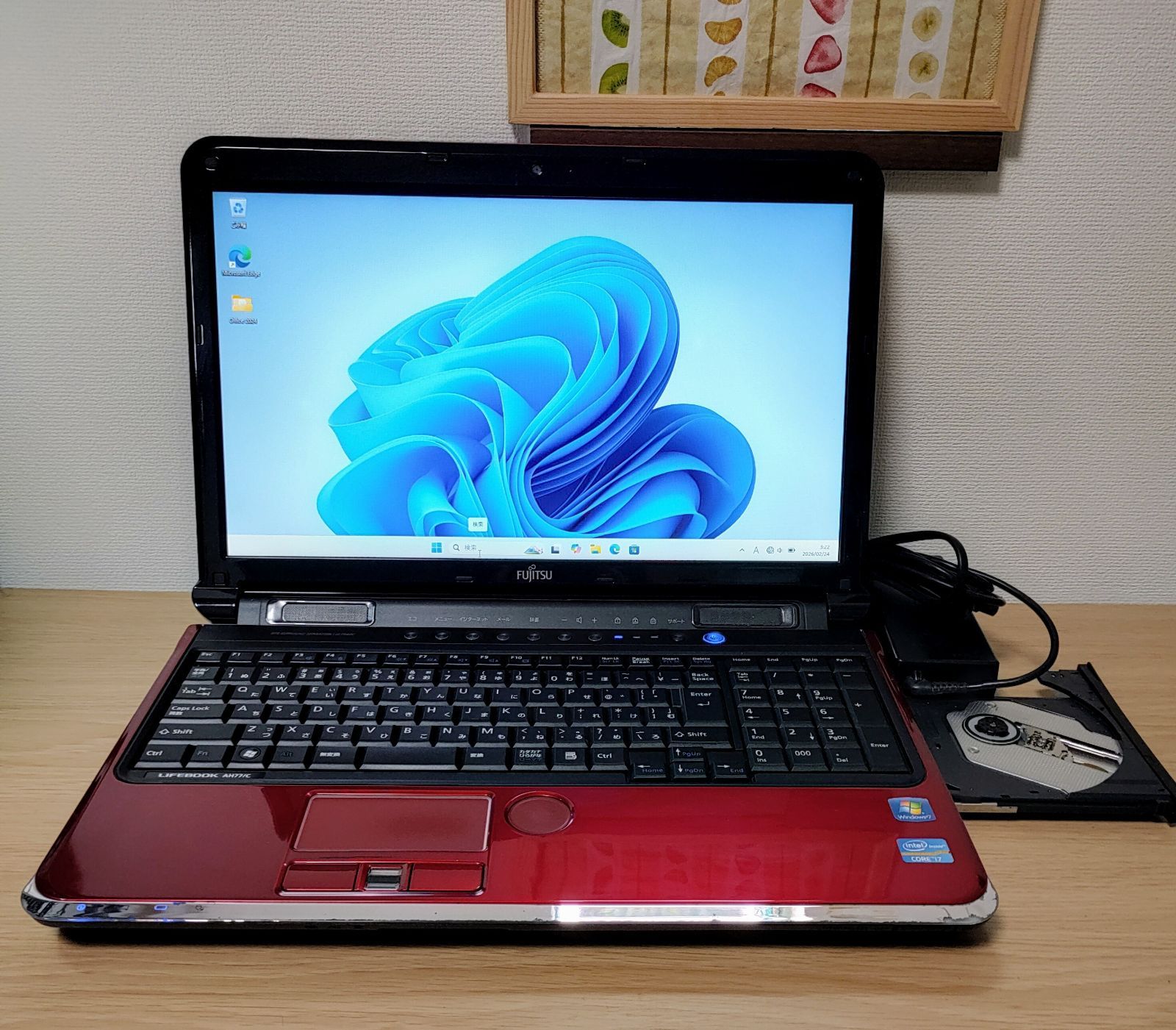 FUJITSU LIFEBOOK Corei7 メモリ8GB SSD512GB 大画面 ブルーレイ対応