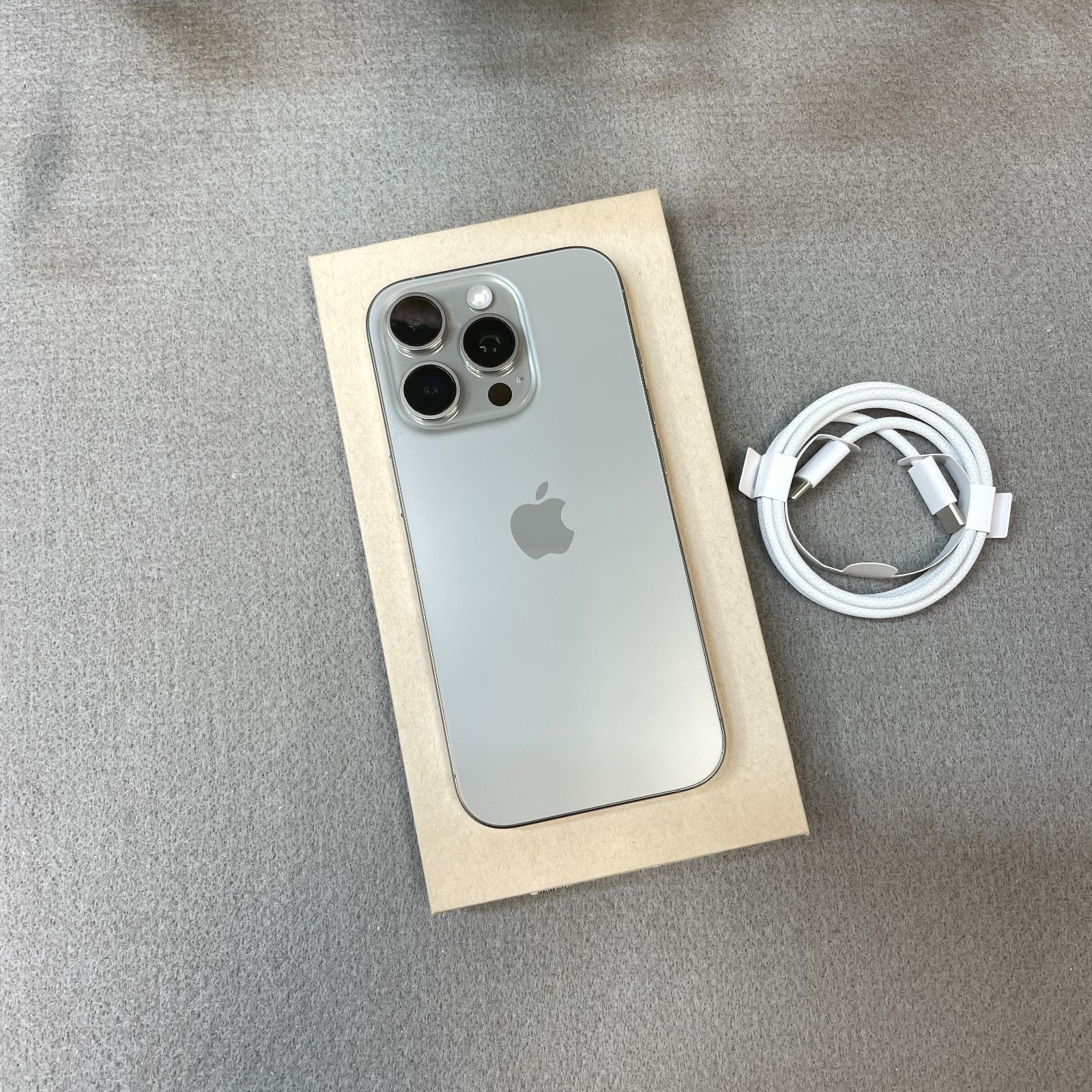 iPhone16Pro 256GB ナチュラル 国内版 SIMフリー送料無料 - メルカリ
