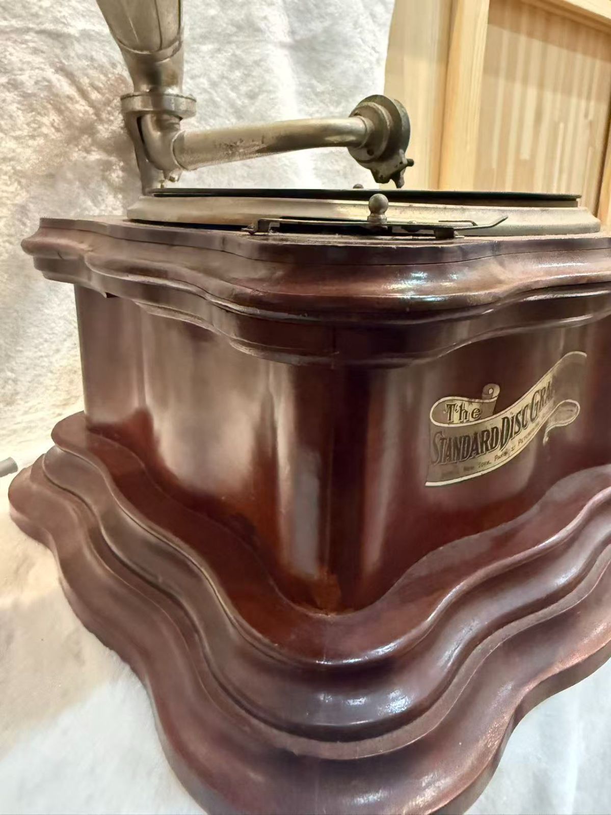 逸品】アンティーク蓄音機 The Standard Disc Graphophone 大型ホーン