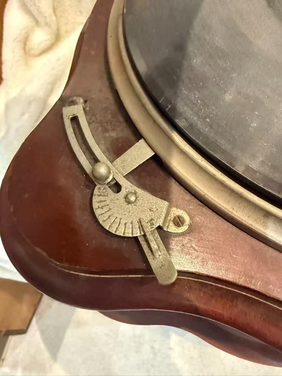 逸品】アンティーク蓄音機 The Standard Disc Graphophone 大型ホーン