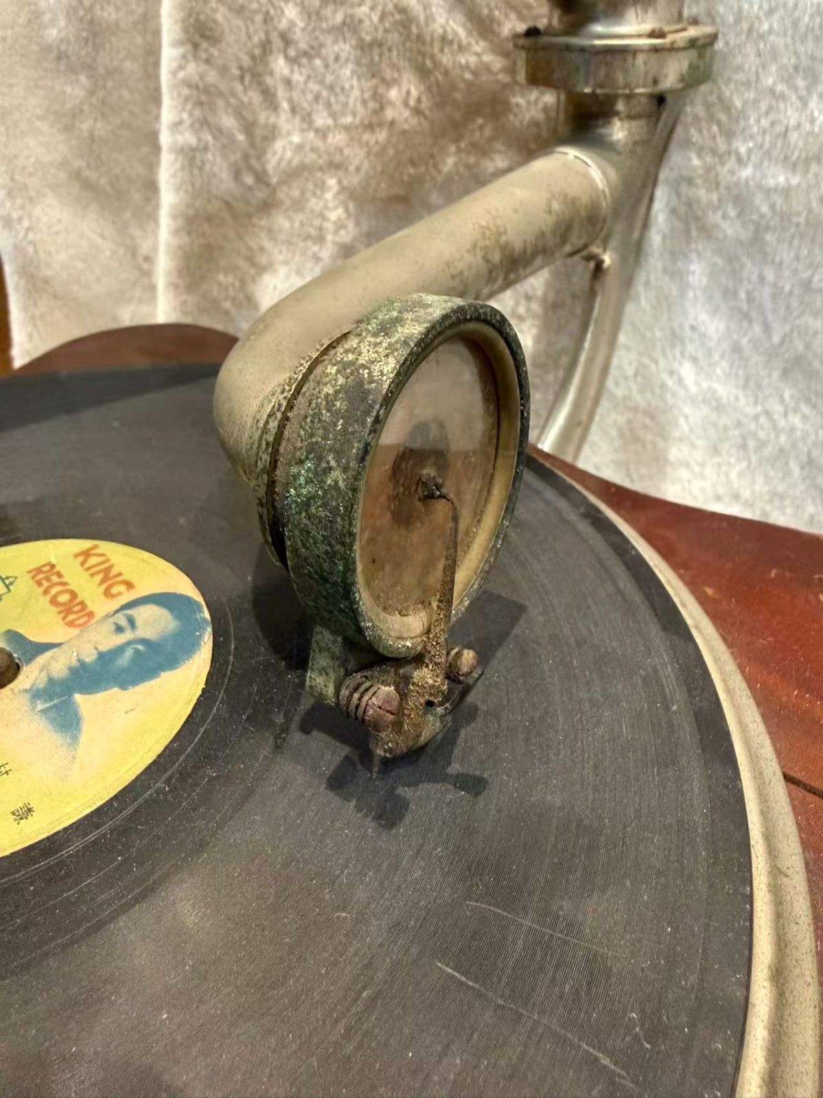 逸品】アンティーク蓄音機 The Standard Disc Graphophone 大型ホーン