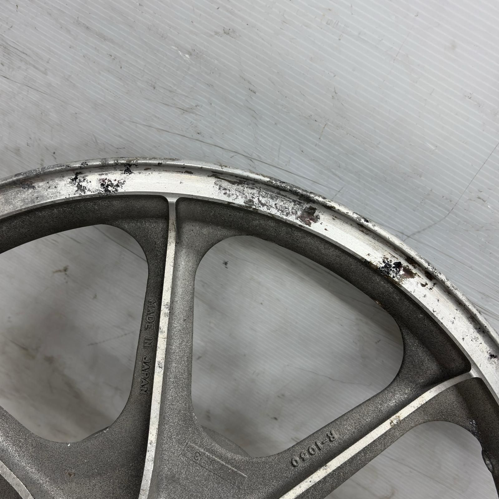 KAWASAKI Z400FX Z550FX Z400J リアホイール カワサキ - メルカリ