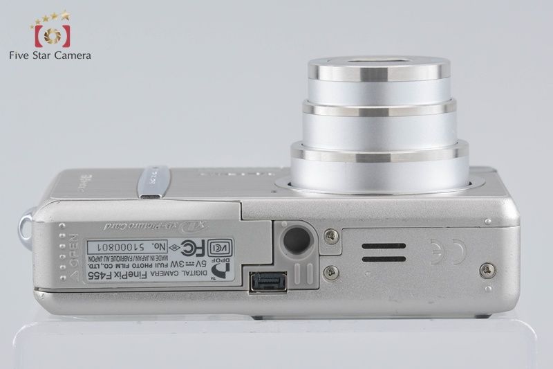 中古】FUJIFILM 富士フイルム FINEPIX F455 シルバー コンパクト