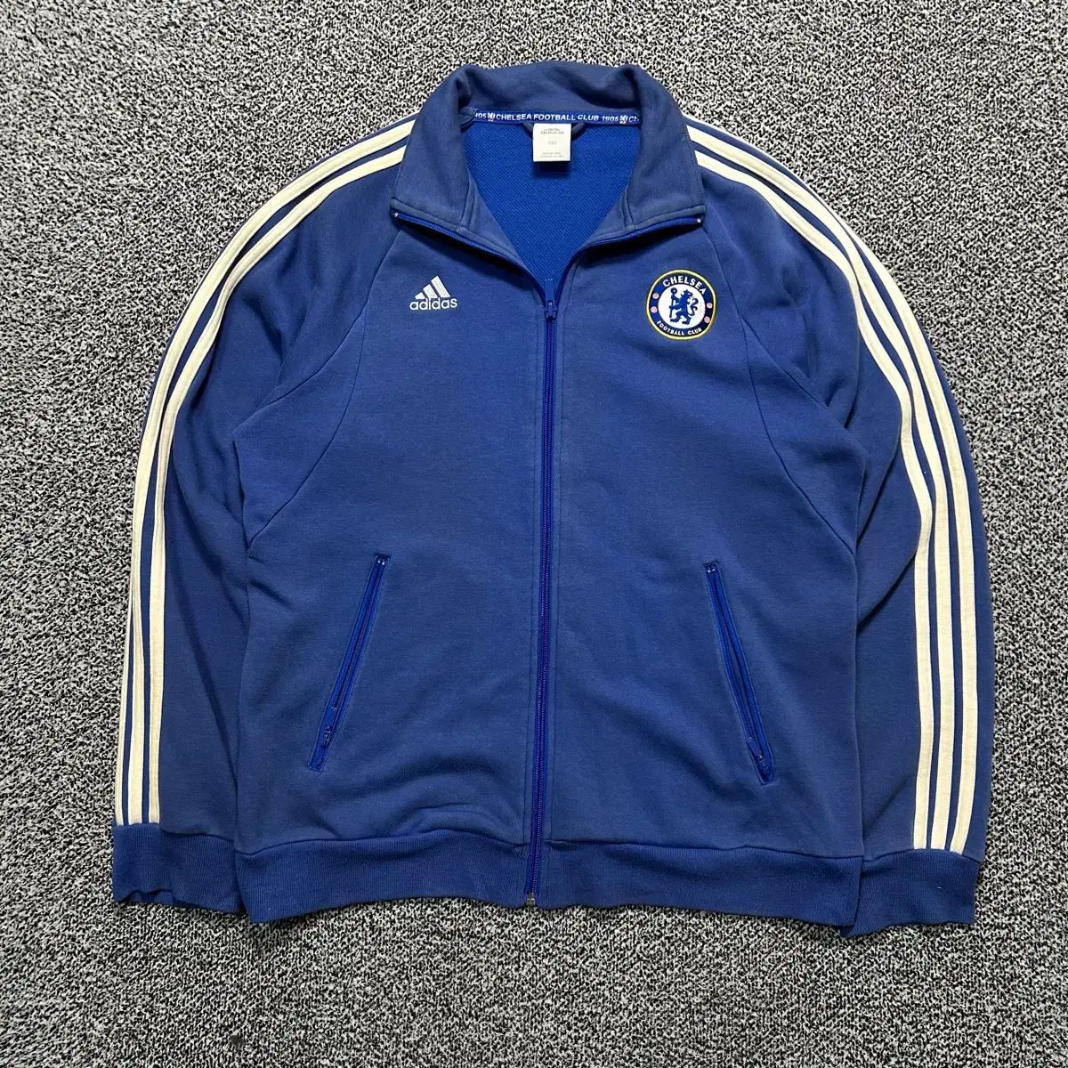 アディダス(ADIDAS) チェルシー トラックジャージ 【公式通販】
