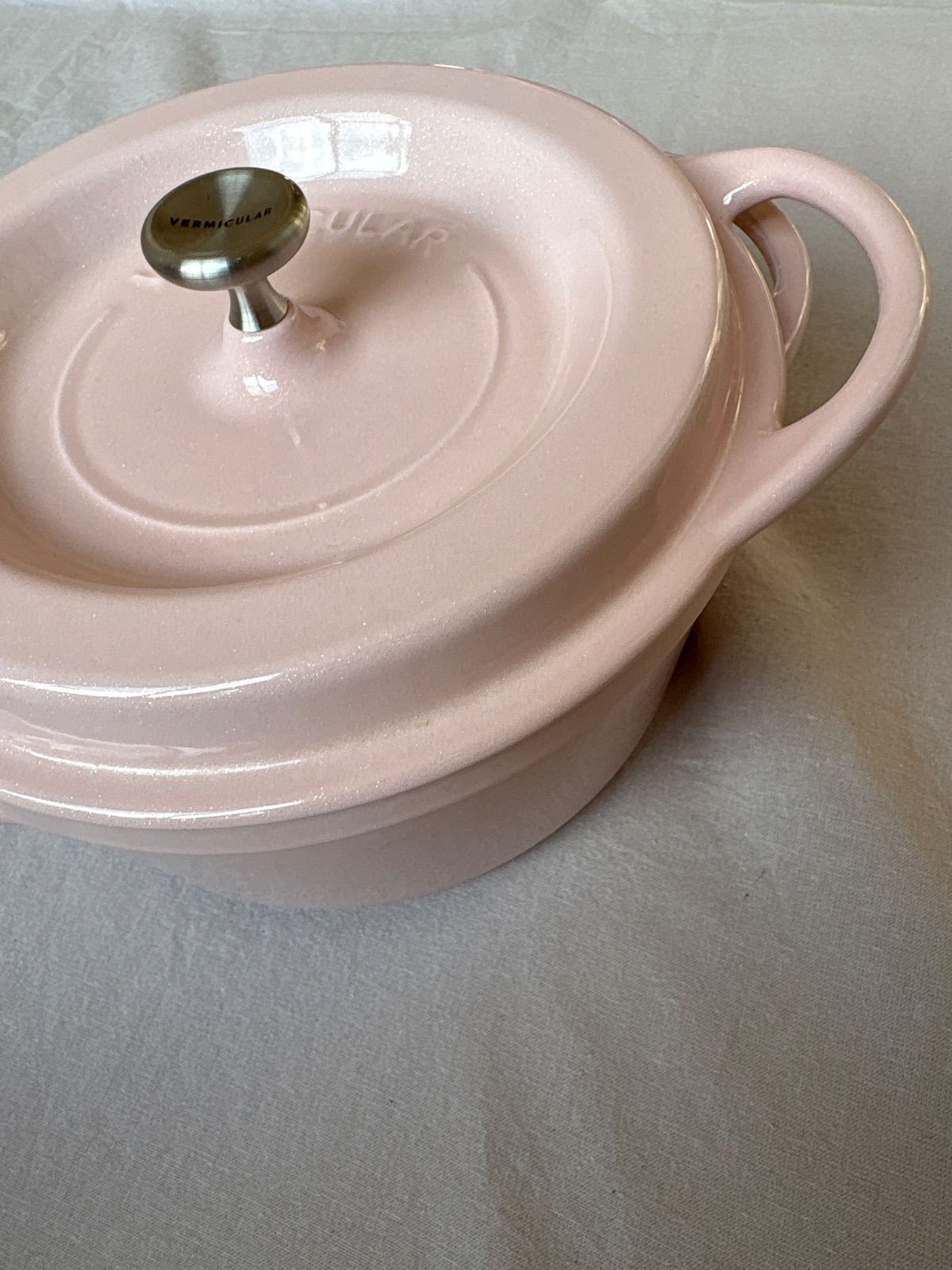 バーミキュラ オーブンポット 18cm ピンク 無水調理 - メルカリ