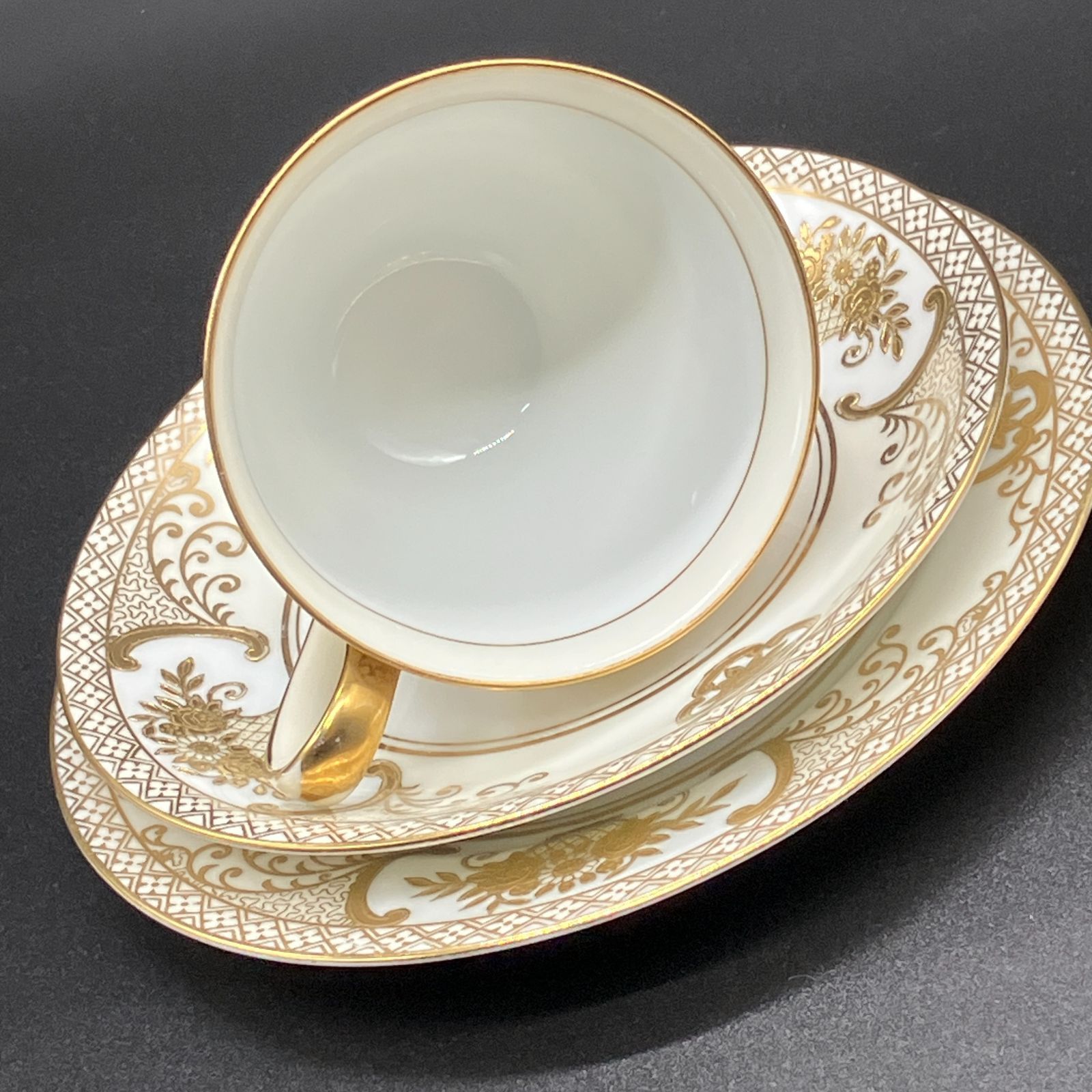 オールドノリタケ ・ 金盛上 花籠装飾図紋 キャビネット トリオ マルキ