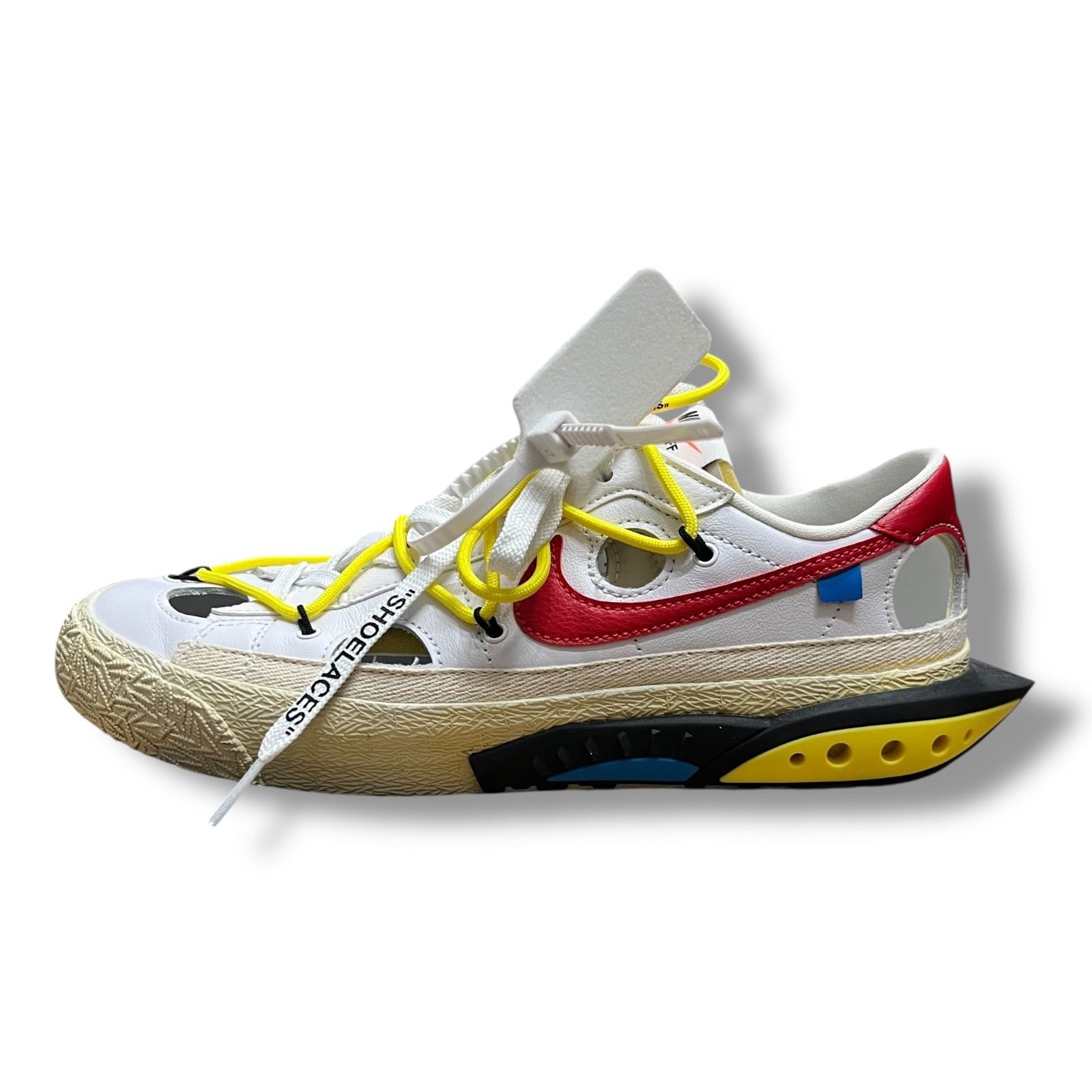 NIKE × OFF-WHITE Blazer Low White and University Red コラボ 