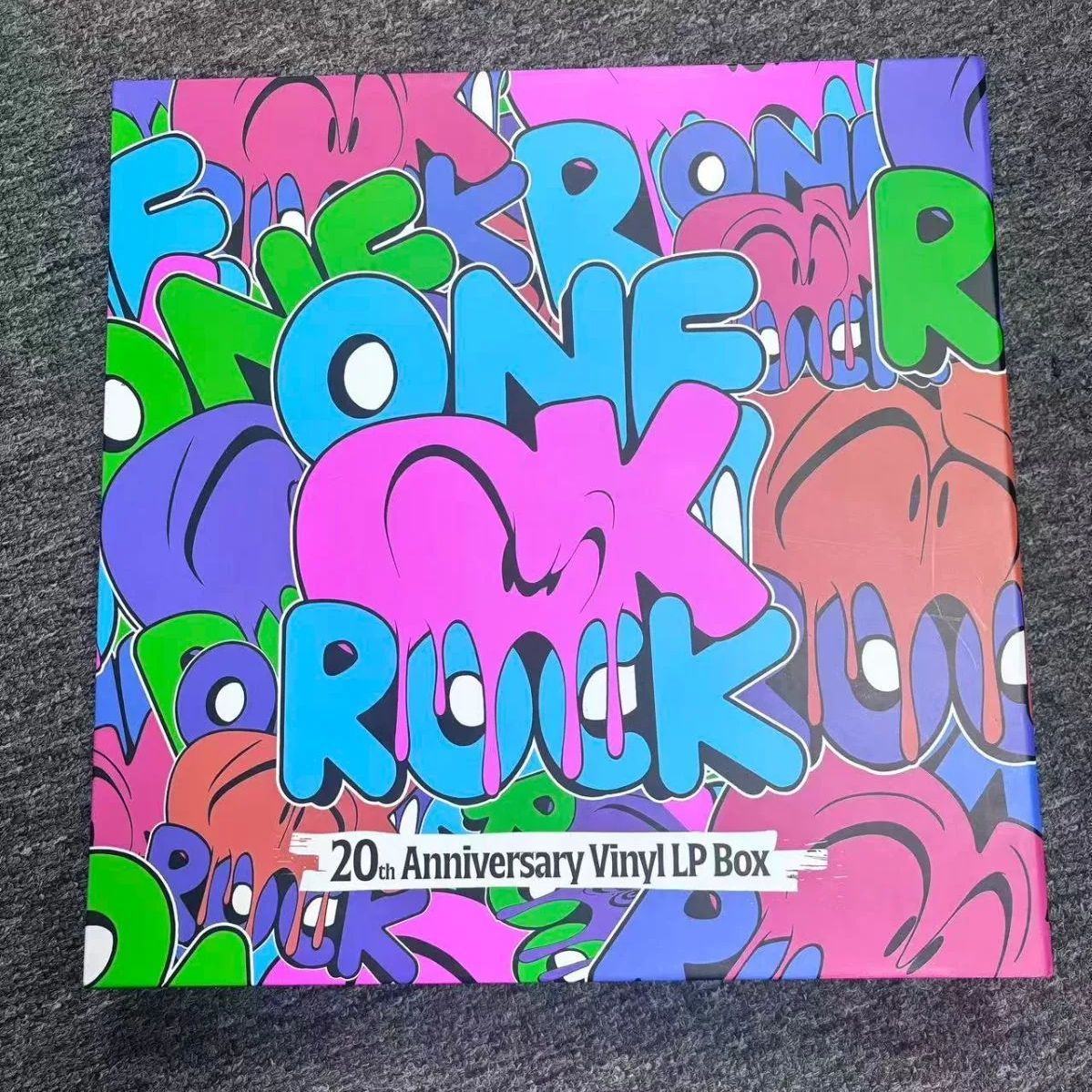 ONE OK ROCK 20th Anniversary Vinyl LP Box ワンオクレコード 初回