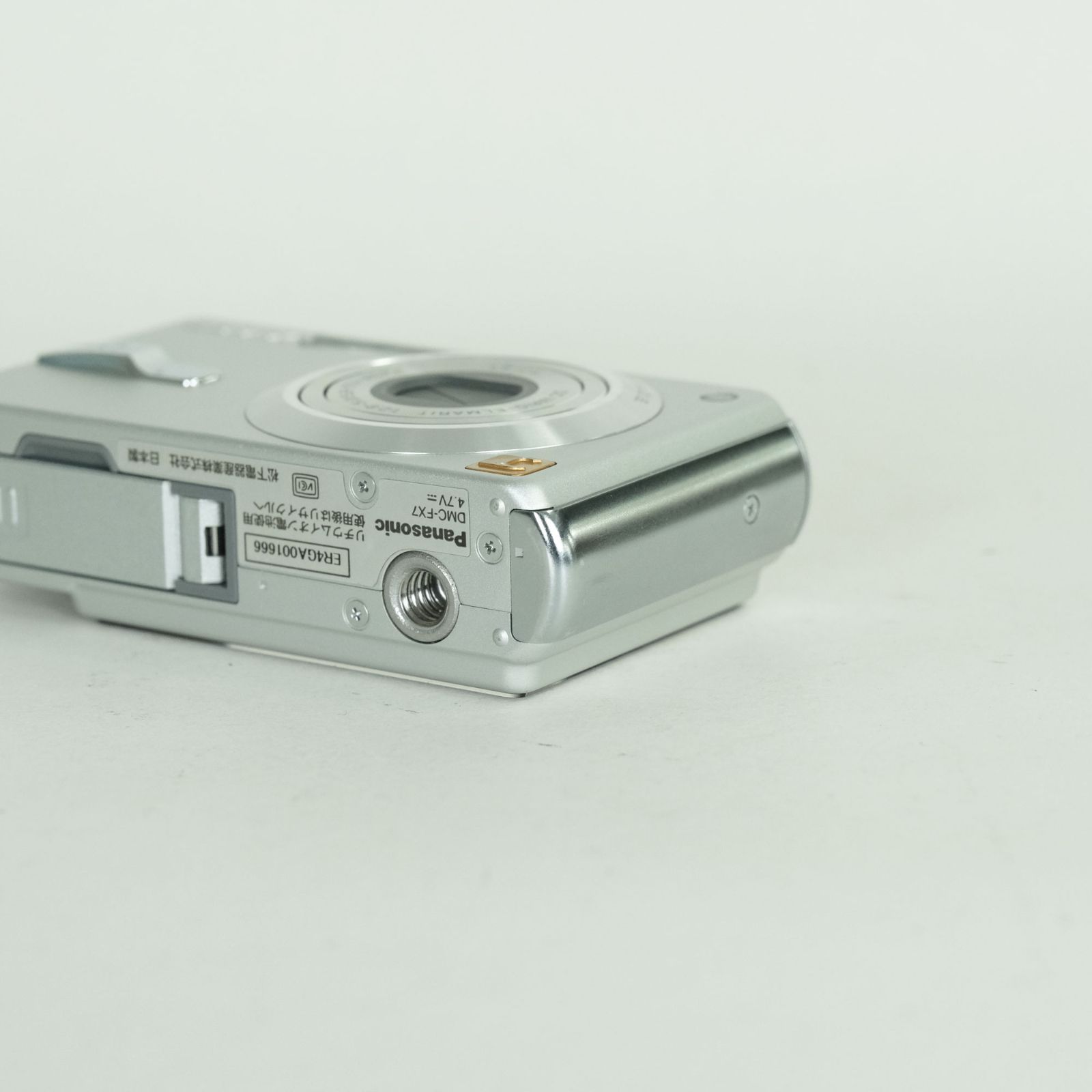 難あり品] Panasonic DMC-FX7 シルキーシルバー | コンパクトデジタル