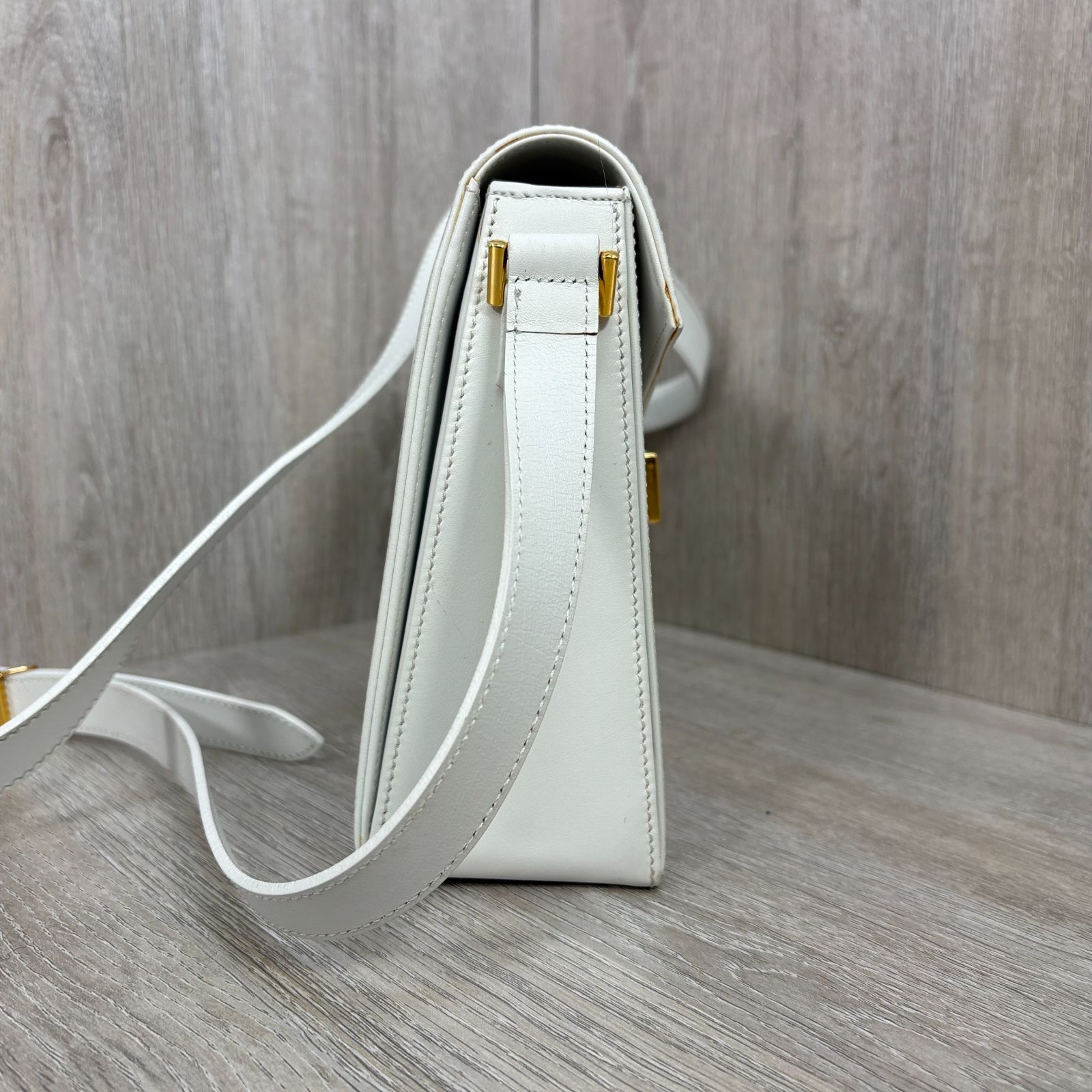 Christian Dior オールドディオール CDロゴ金具 ショルダーバッグ 白