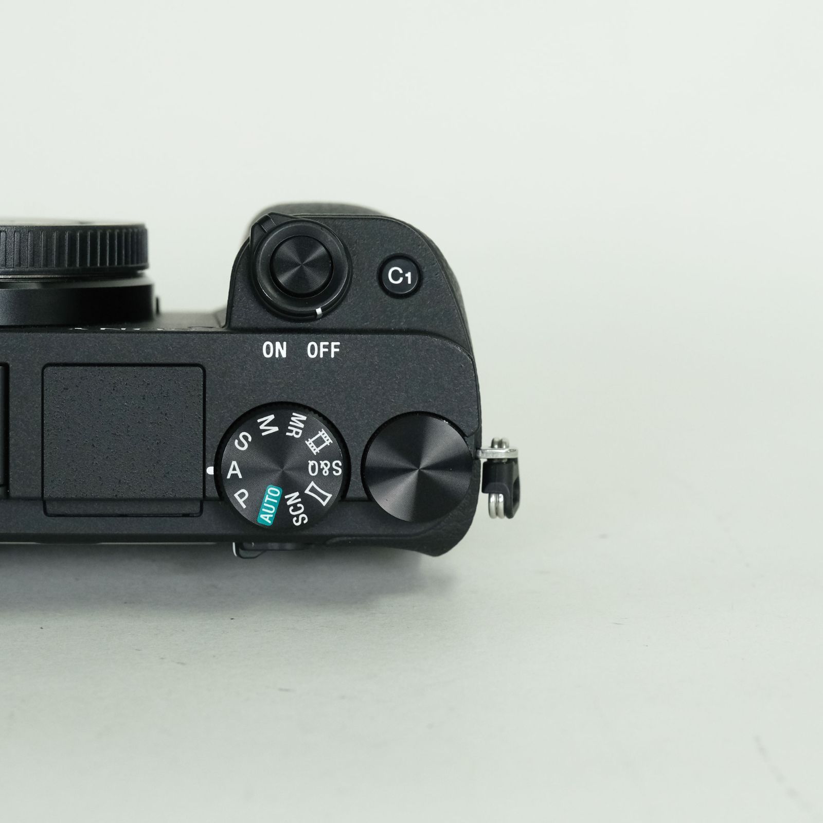 美品 | シャッター数2,450回] SONY α6400（ILCE-6400） [ボディ