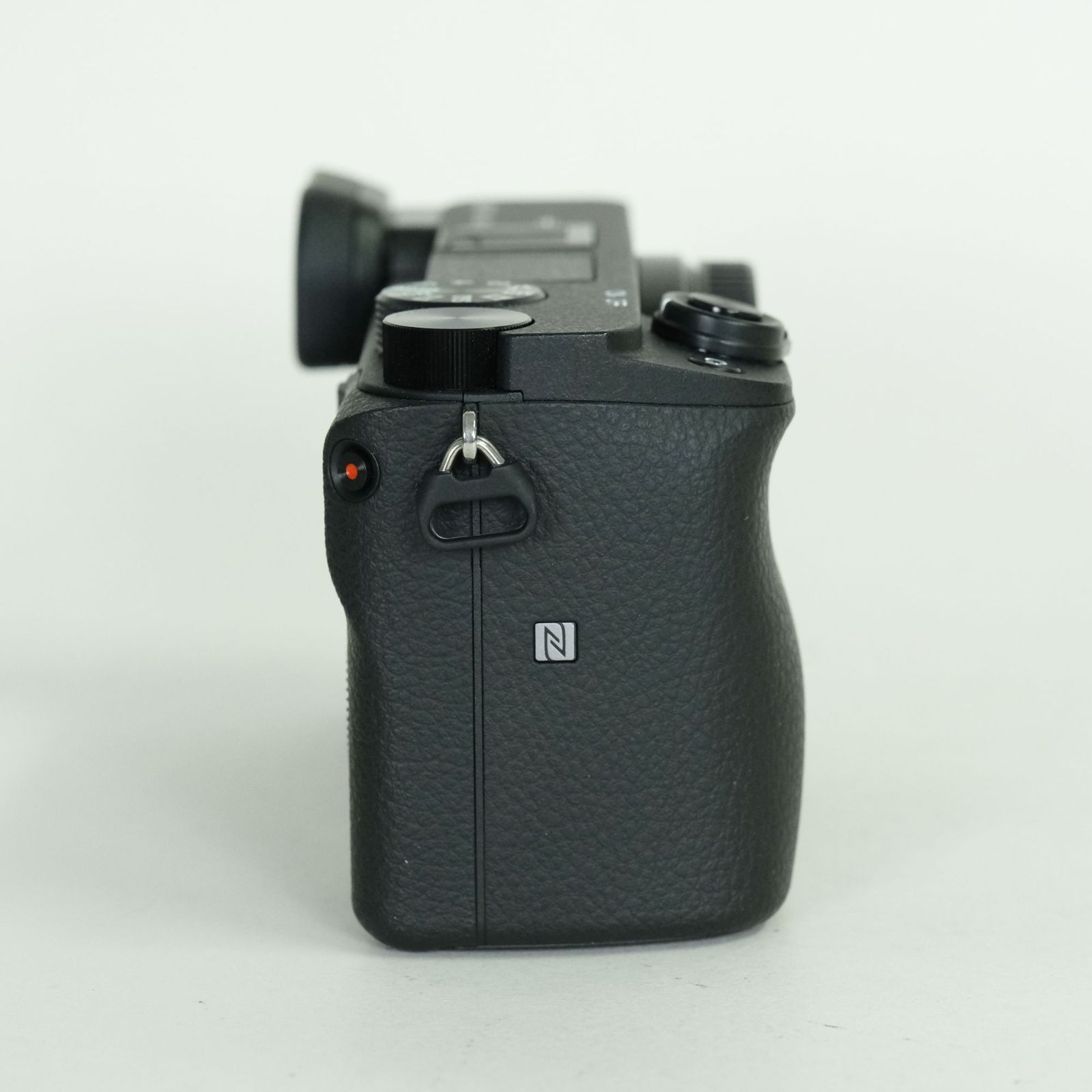 美品 | シャッター数2,450回] SONY α6400（ILCE-6400） [ボディ