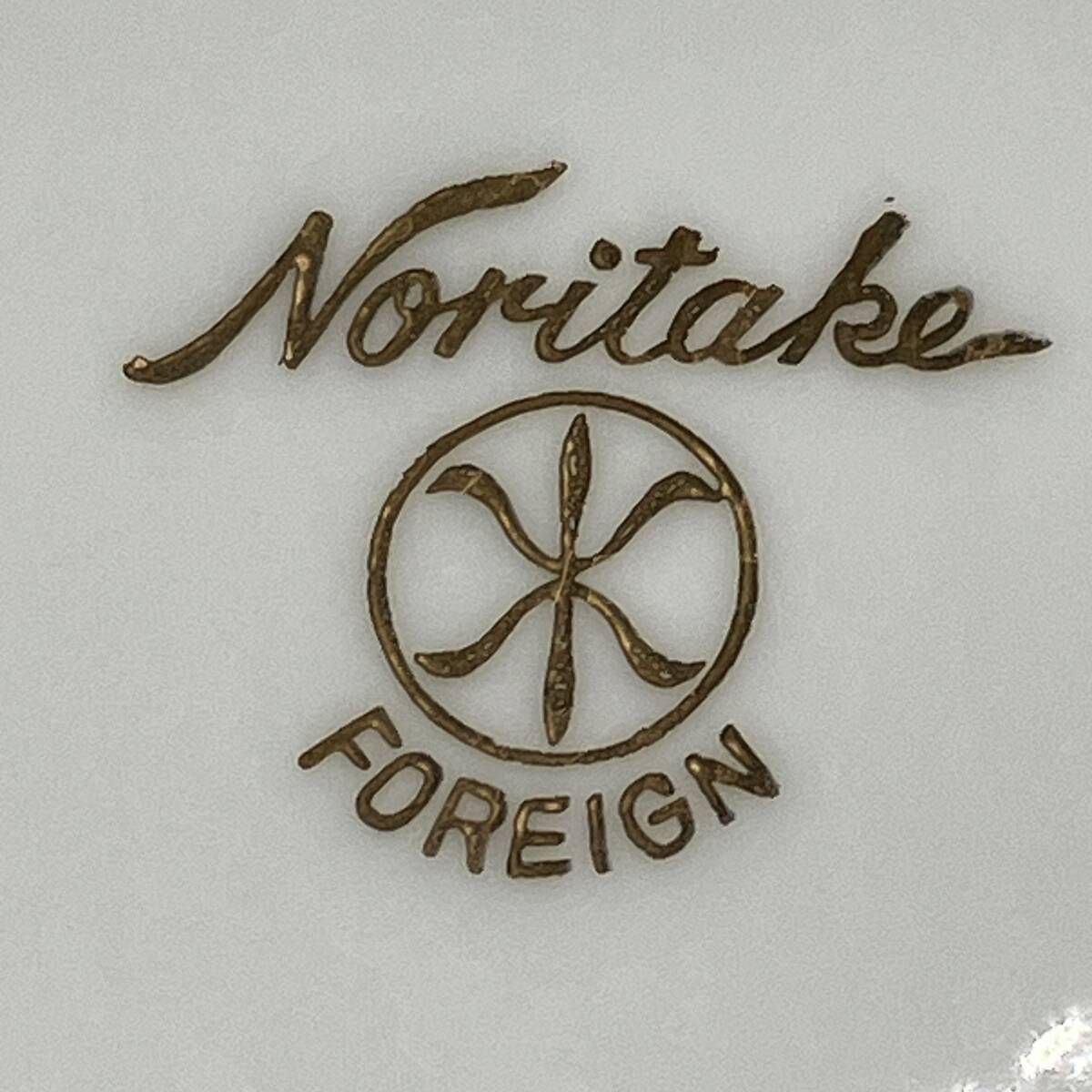 貴重な美品！ オールドノリタケ ・ 金盛上 花籠装飾図紋 キャビネット