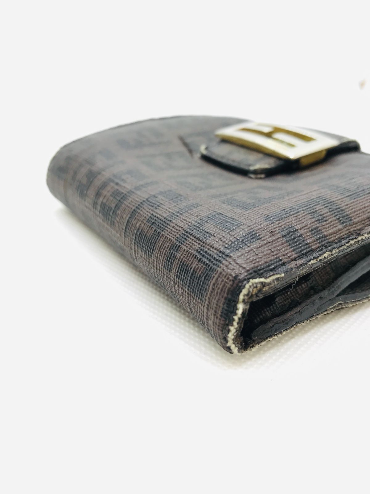 Fendi フェンディ 三つ折り財布 ズッカ PVC 981 - メルカリ