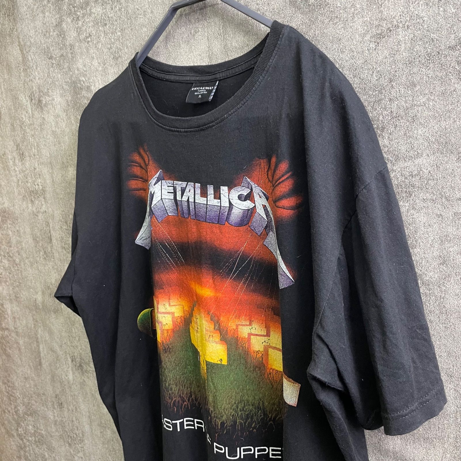 古着✨llica メタリカ Tシャツ Master of Puppets Y-165】METALLICA MASTER OF PUPPETS Tシャツ XL ブラック バンドT