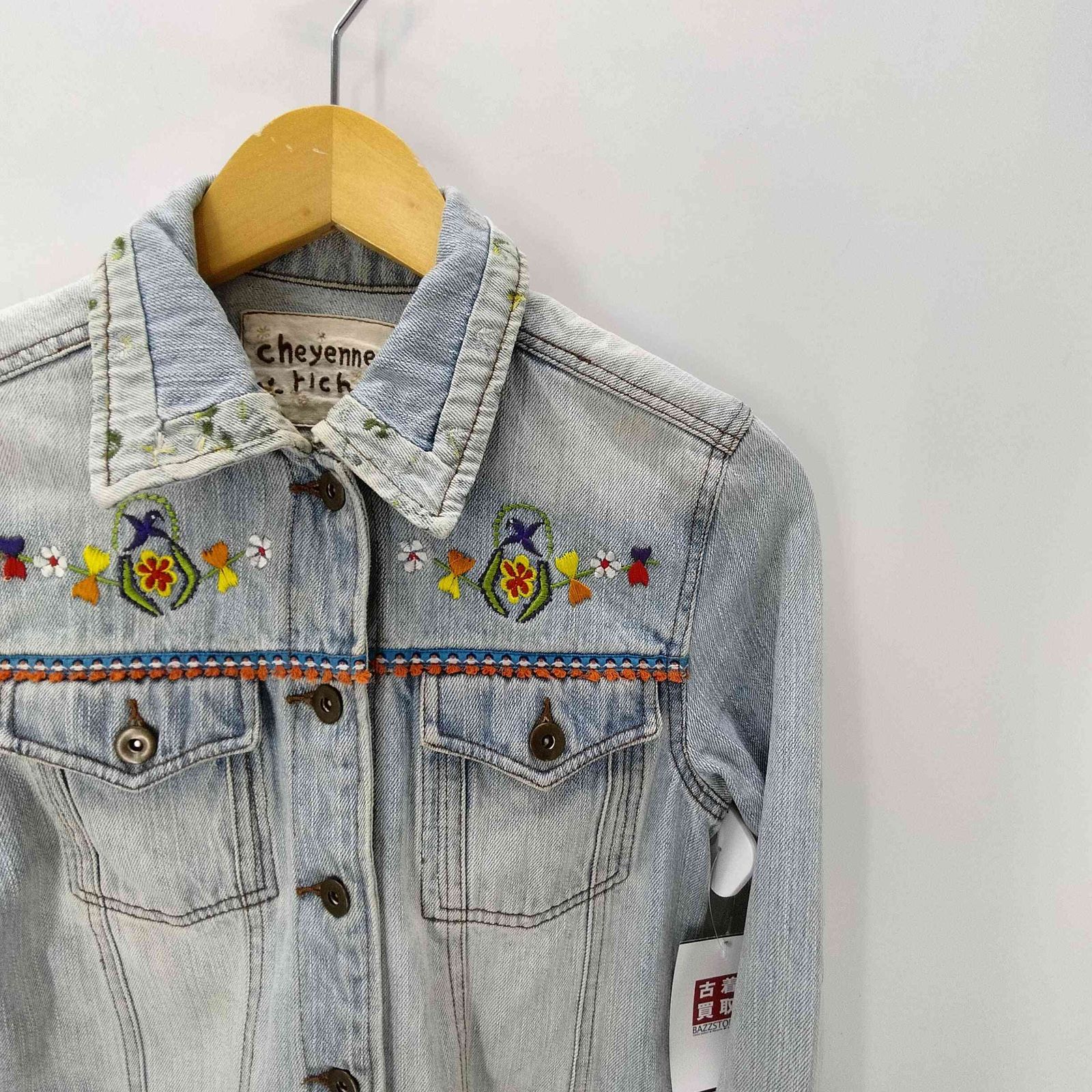 ユーズドフルギ USED古着 cheyenne rich 00S 刺繍 デザイン 素材 
