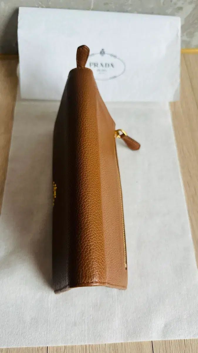 PRADA Portafoglio Lampo 長財布（正規品） - メルカリ