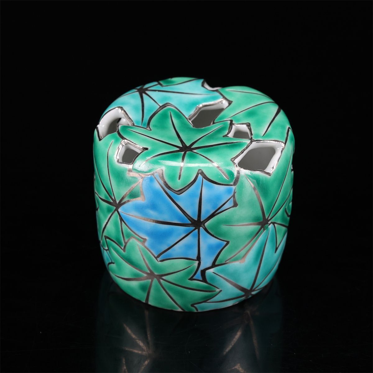 京焼名工 平安 【高野昭阿弥】作 色絵青楓 蓋置／共箱付 美品！CP567