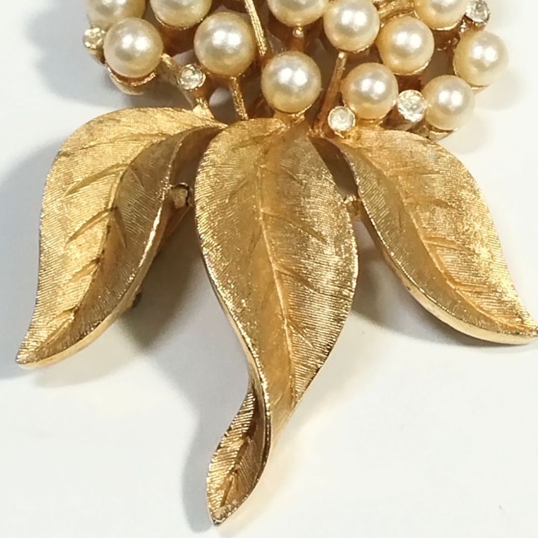 クラウン・トリファリ パール＆ラインストーン クラスター ゴールド