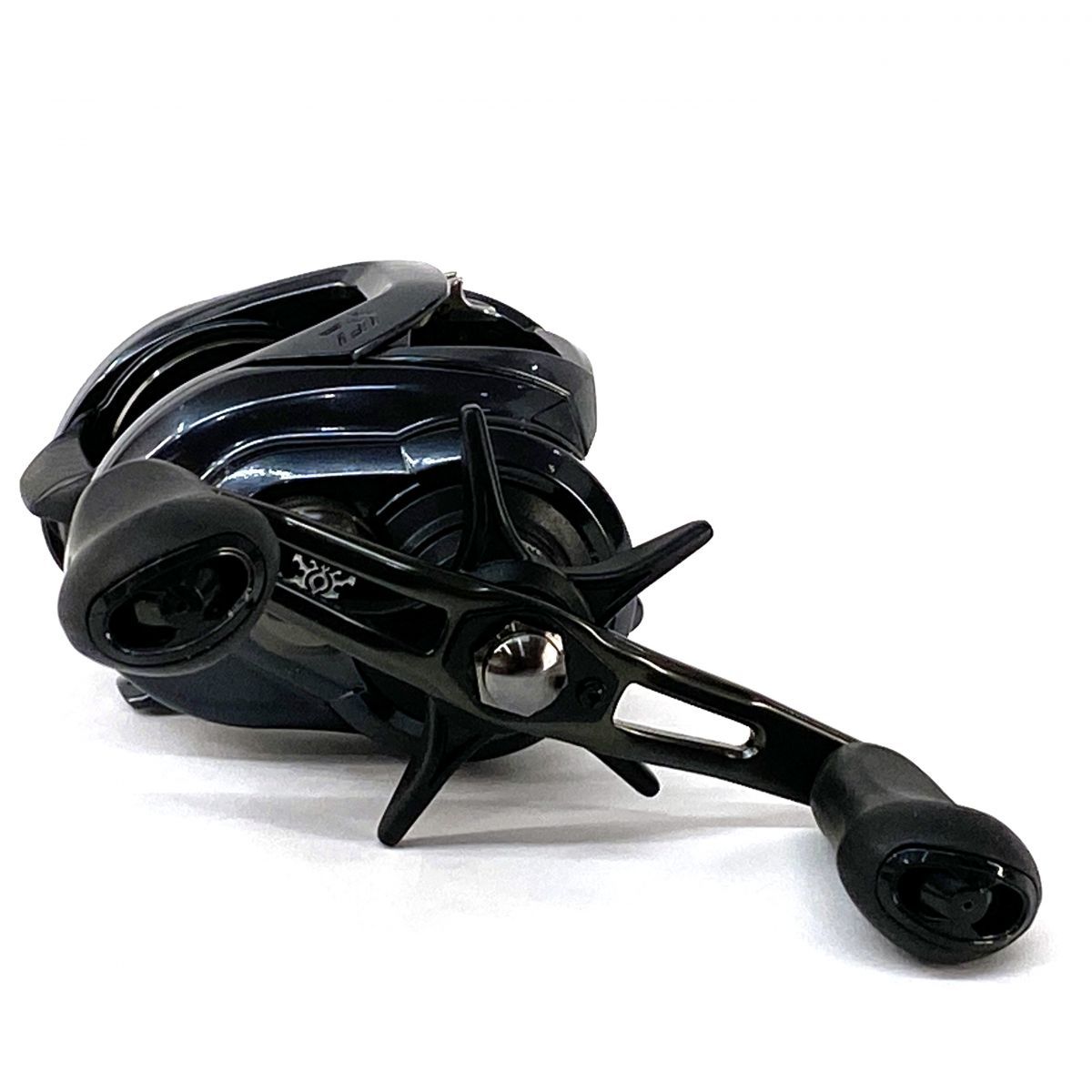タトゥーラ 300 ベイトリール 8.1:1 TATULA TW 300/400(リール)｜DAIWA