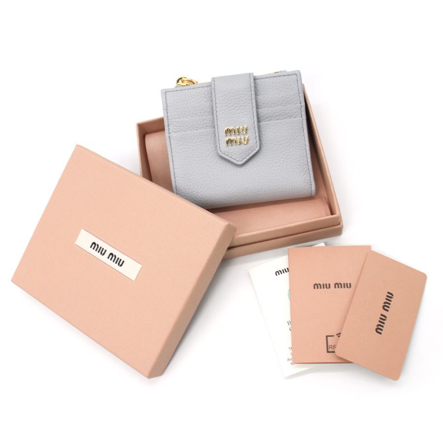 新品未使用】MIU MIU ミュウミュウ (5ML047 ADT7) 二つ折り財布 F0164