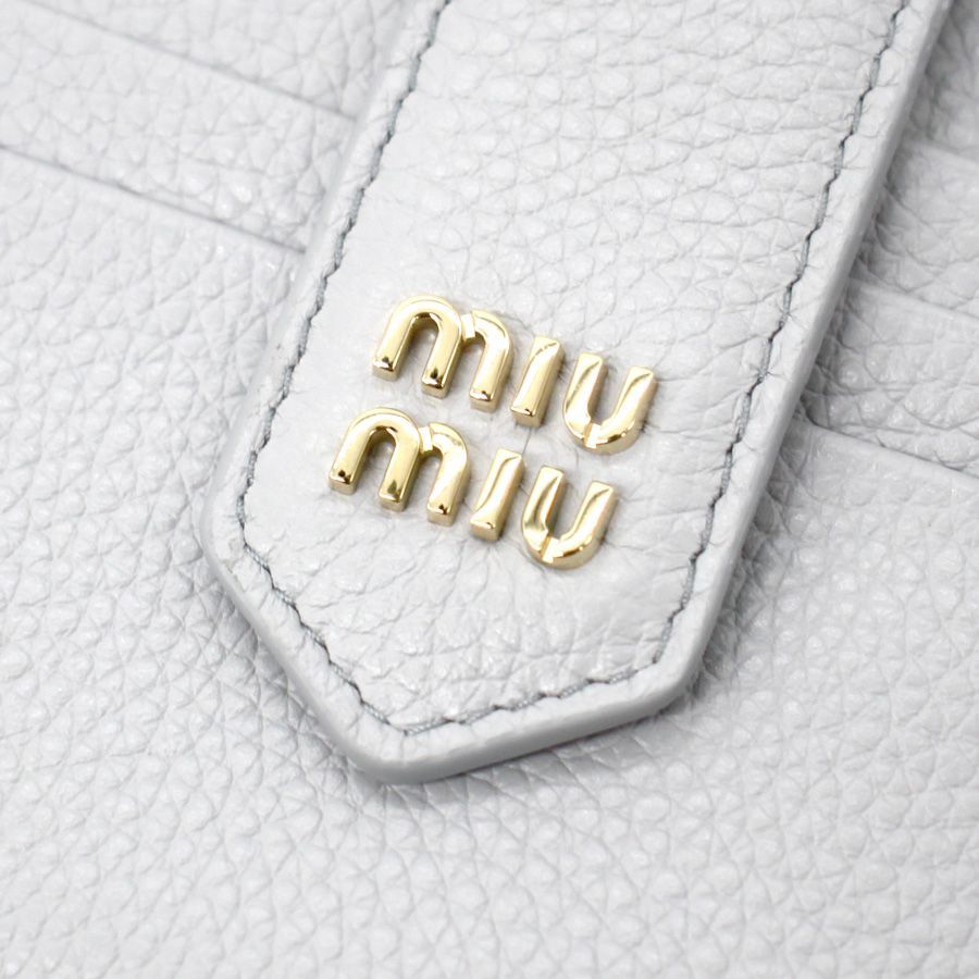 新品未使用】MIU MIU ミュウミュウ (5ML047 ADT7) 二つ折り財布 F0164