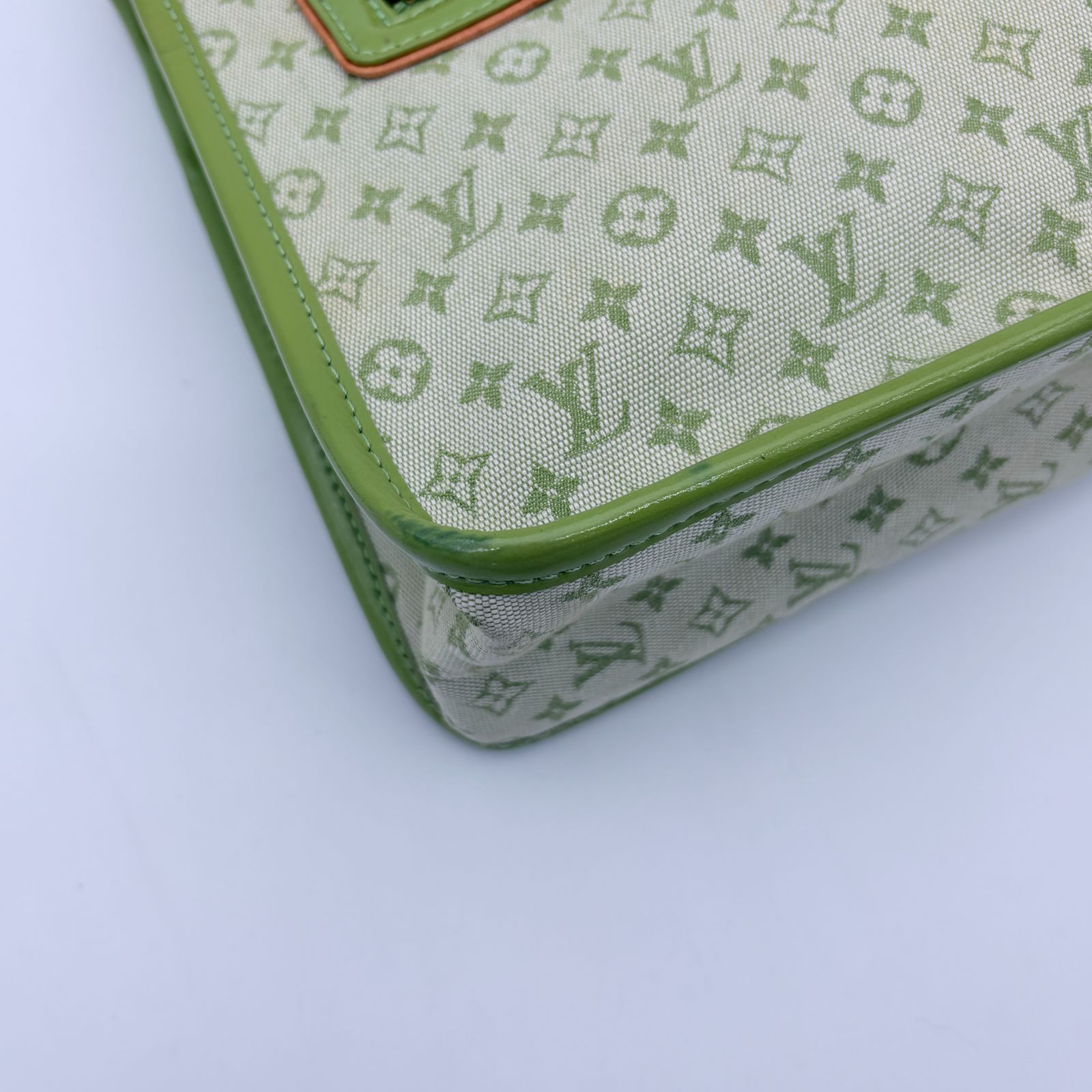 LOUIS VUITTON モノグラムミニ サックキャトリーン M92931 FL0014