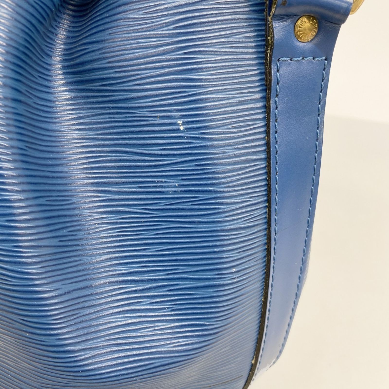 ルイ・ヴィトン(Louis Vuitton) ルイ・ヴィトン ショルダーバッグ エピ