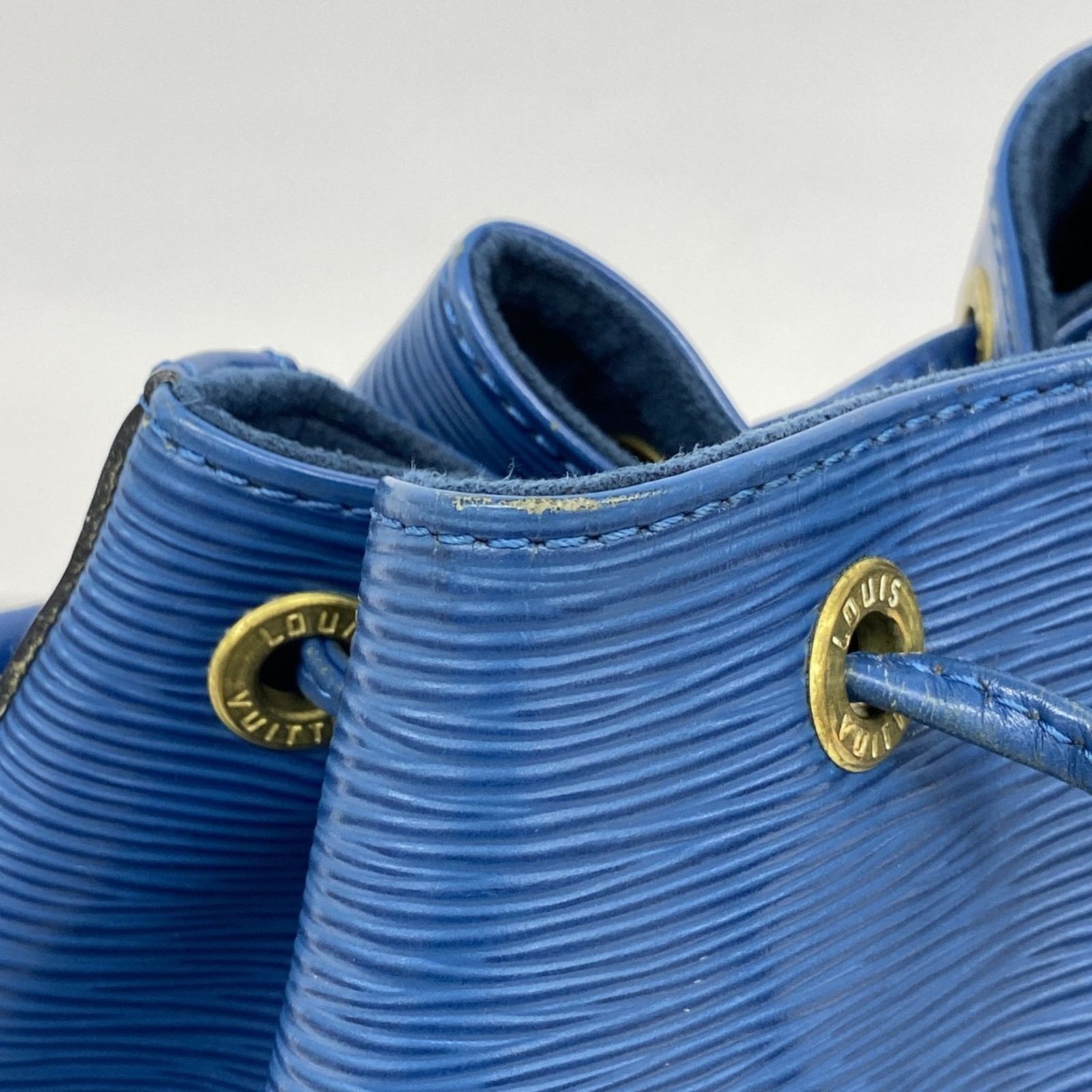 ルイ・ヴィトン(Louis Vuitton) ルイ・ヴィトン ショルダーバッグ エピ