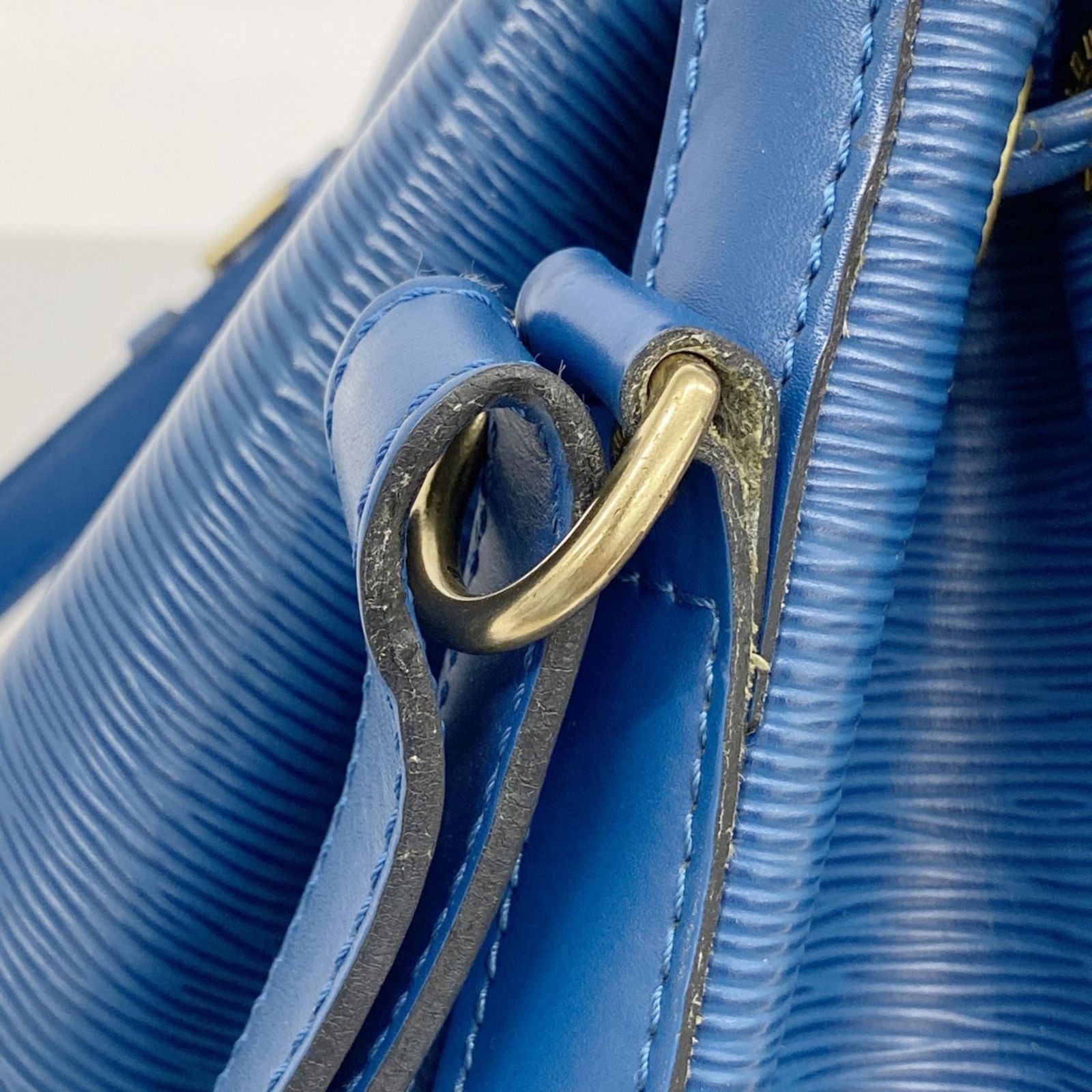 ルイ・ヴィトン(Louis Vuitton) ルイ・ヴィトン ショルダーバッグ エピ