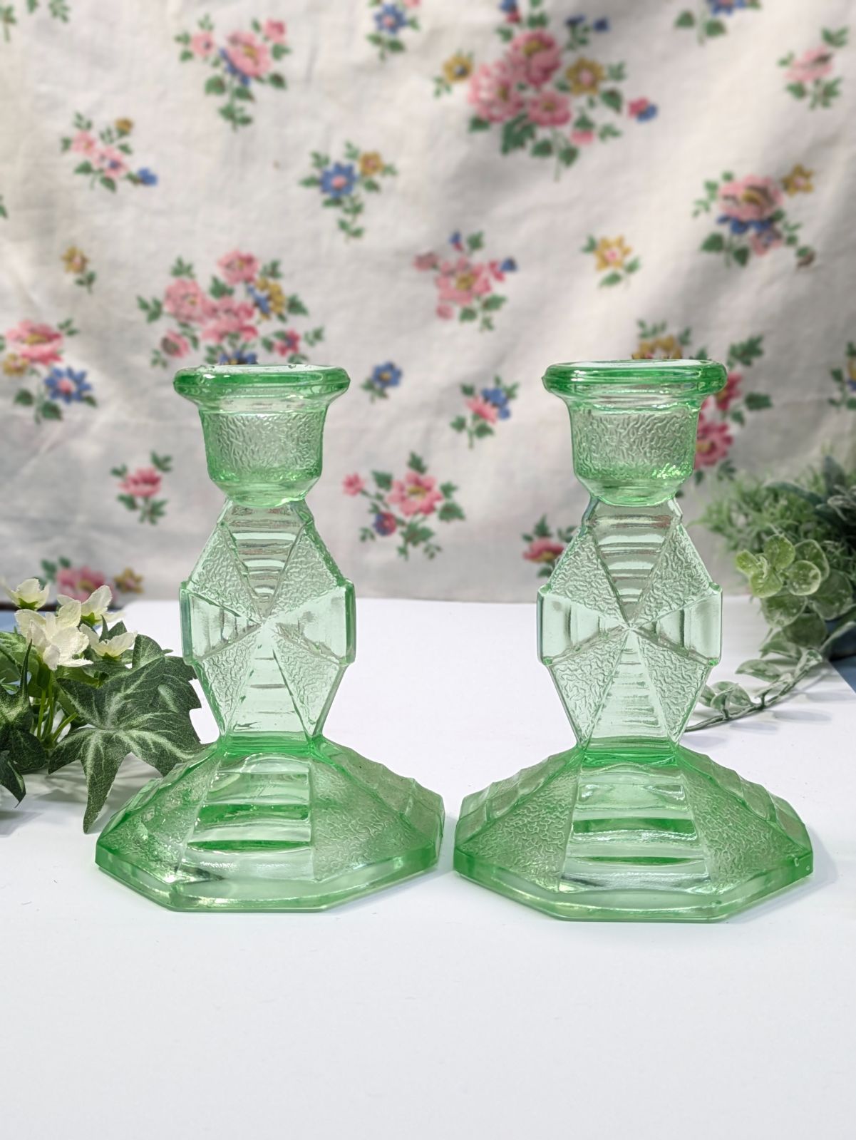 イギリス アンティーク ガラス製 キャンドルスタンド ペア 2個セット