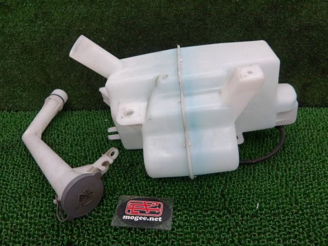 1FR5062 KIU2 日産 セレナ GC27/GNC27 前期型 X Vセレクション