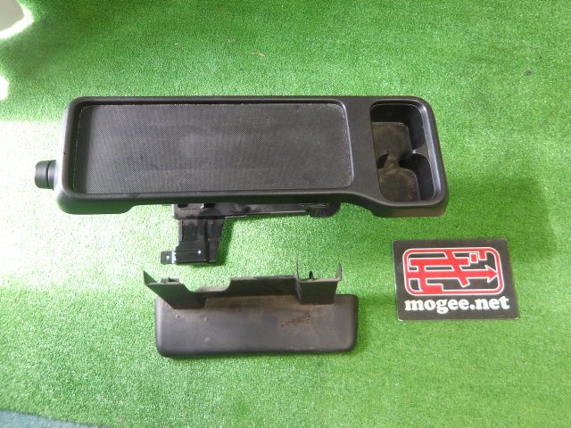 1FR4554 KFC6 ホンダ ステップワゴンスパーダ RK5 後期型 Z インターナビセレクション センターテーブル