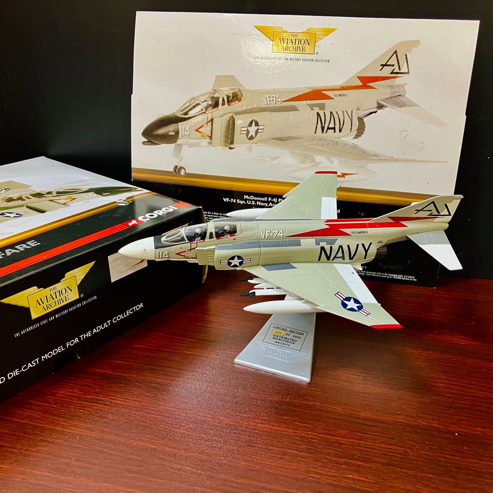 31244】CORGI(コーギー)社 AA33212 ダイキャストモデル 1:72 スケール