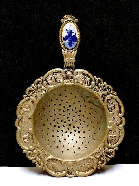 ティーストレーナー 茶漉し+受け皿 風車 デルフトブルー 小物入れ