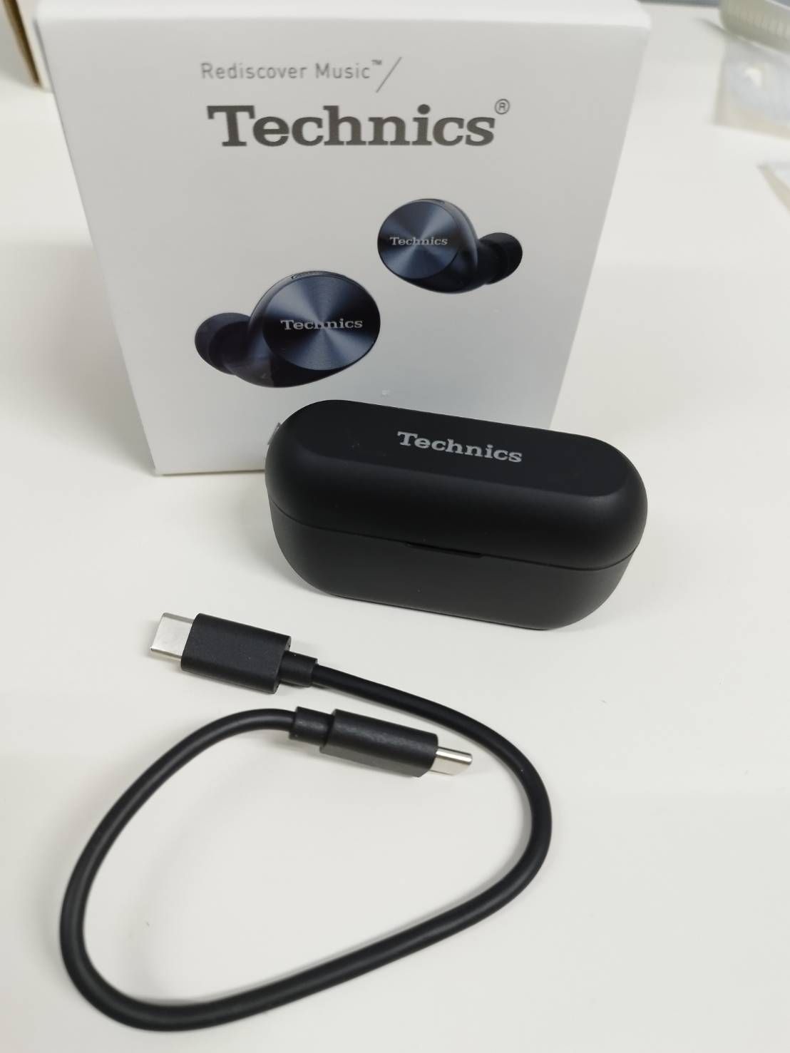 美品】Technics EAH-AZ60M2/充電ケースのみ！（ブラック） - メルカリ