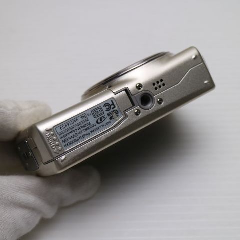 超美品 FinePix F200EXR シルバー 即日発送 FUJIFILM デジカメ