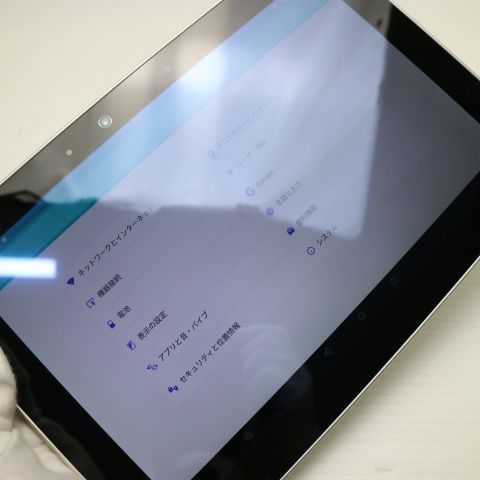 美品 F-02K arrows Tab オフホワイト タブレット 白ロム タブレット