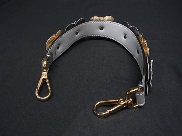 □極美品□ FENDI フェンディ ストラップユー レザー バッグ用